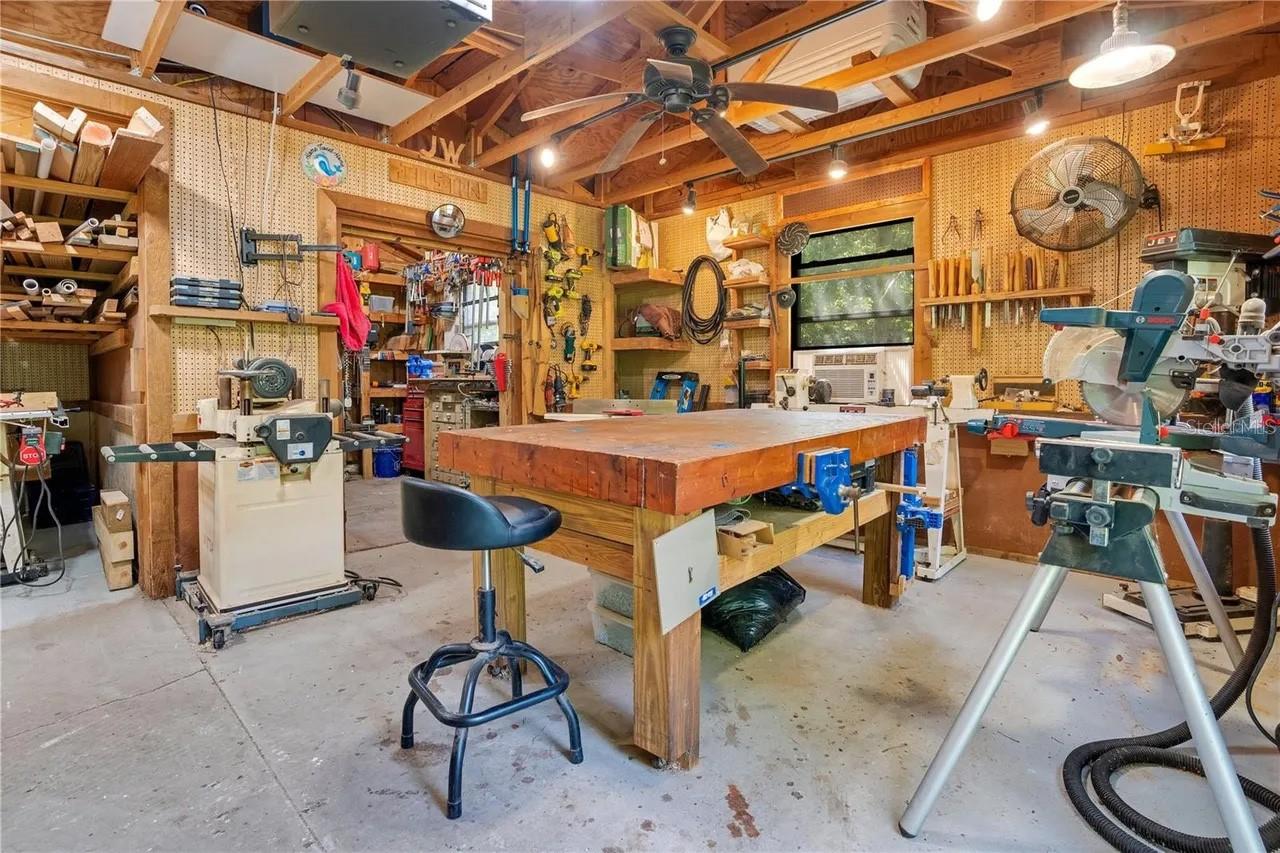 120 E BAHAMA RD, WINTER SPRINGS, FL, 32708