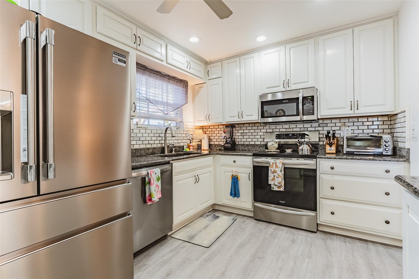 134 DARTMOUTH DR NW, PORT CHARLOTTE, FL, 33952