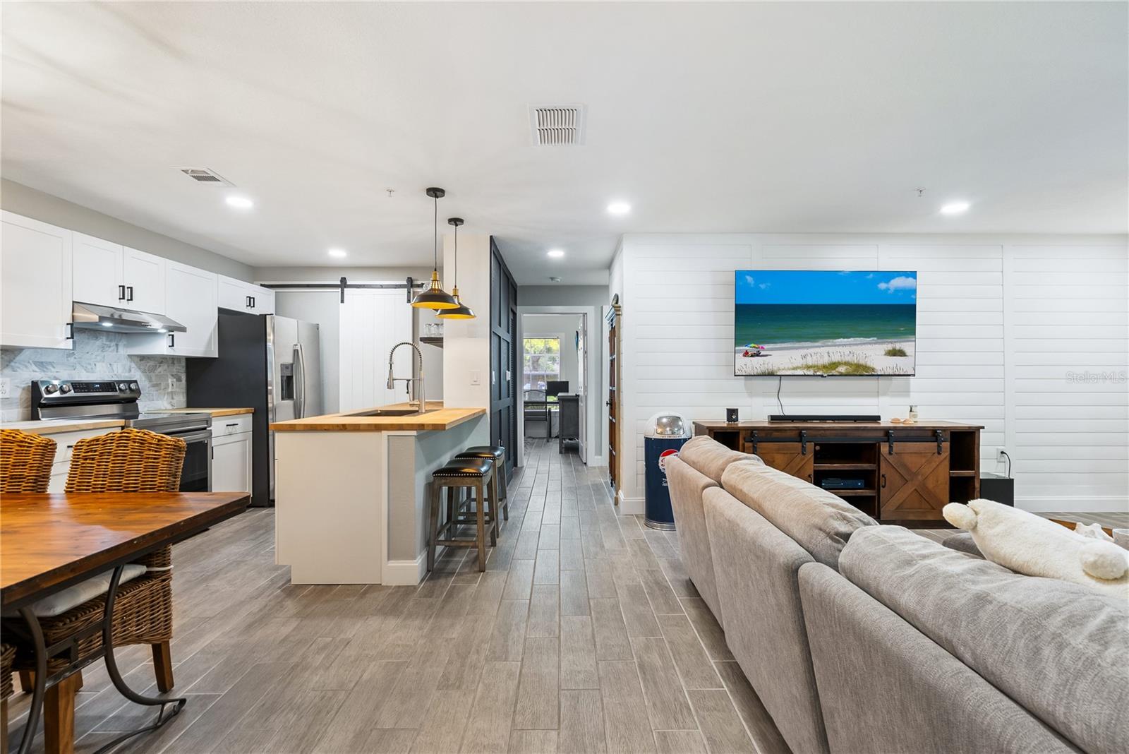 7424 VISTA WAY #104, BRADENTON, FL, 34202