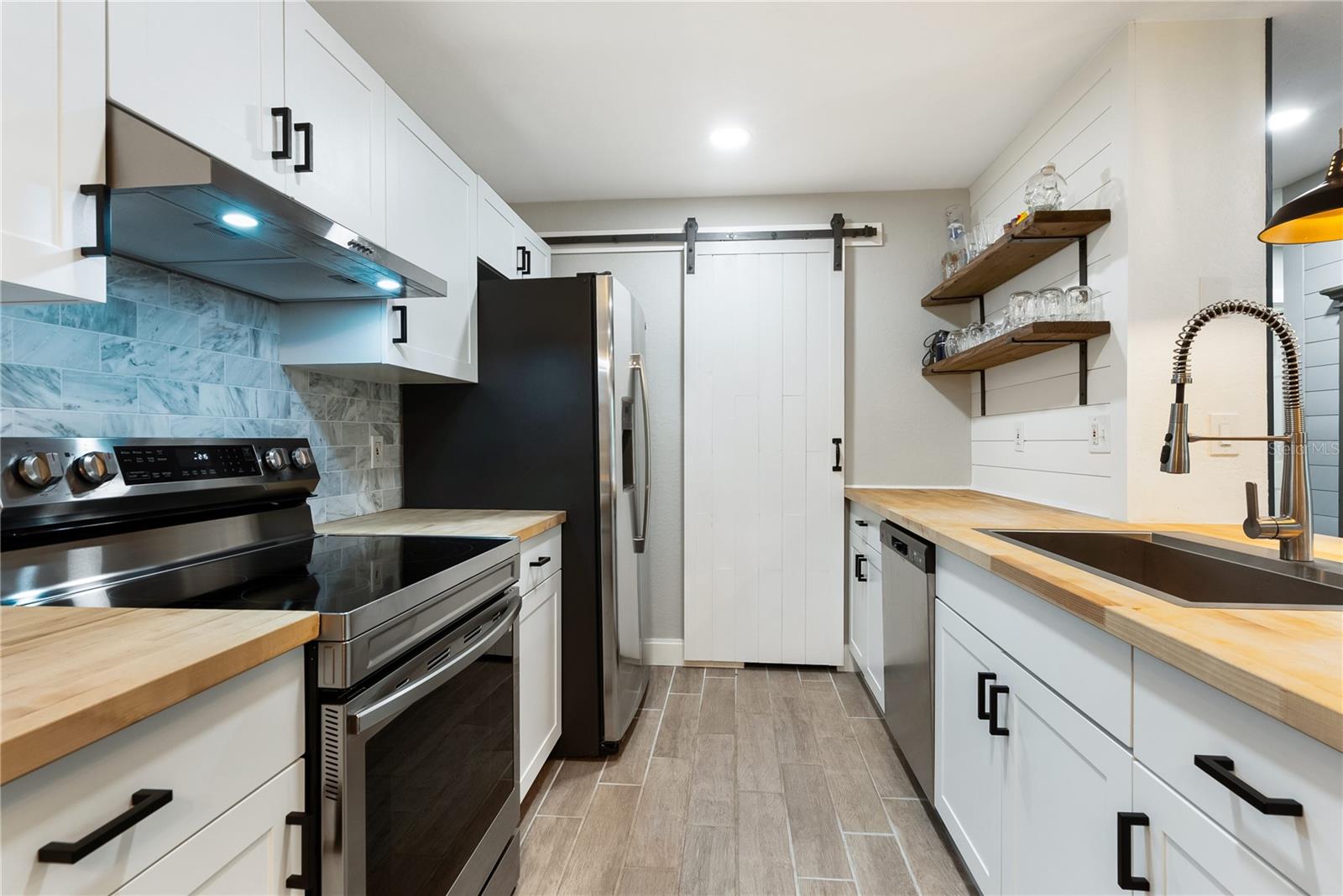 7424 VISTA WAY #104, BRADENTON, FL, 34202