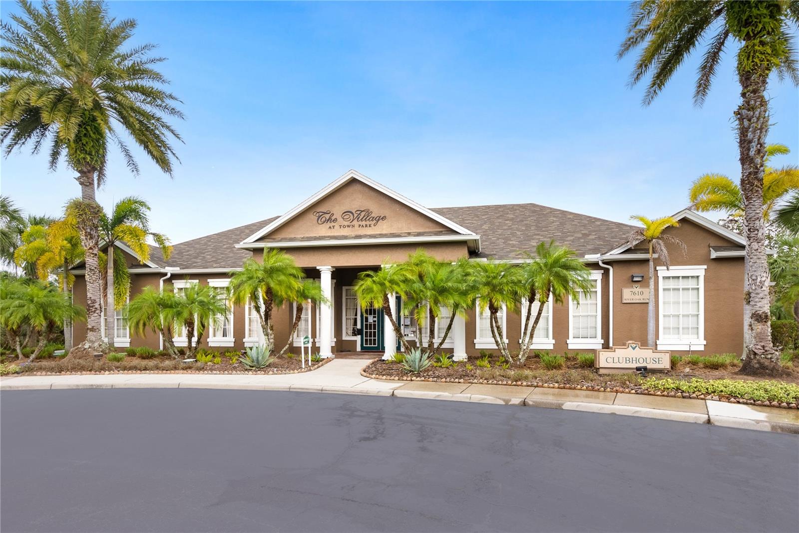 7424 VISTA WAY #104, BRADENTON, FL, 34202