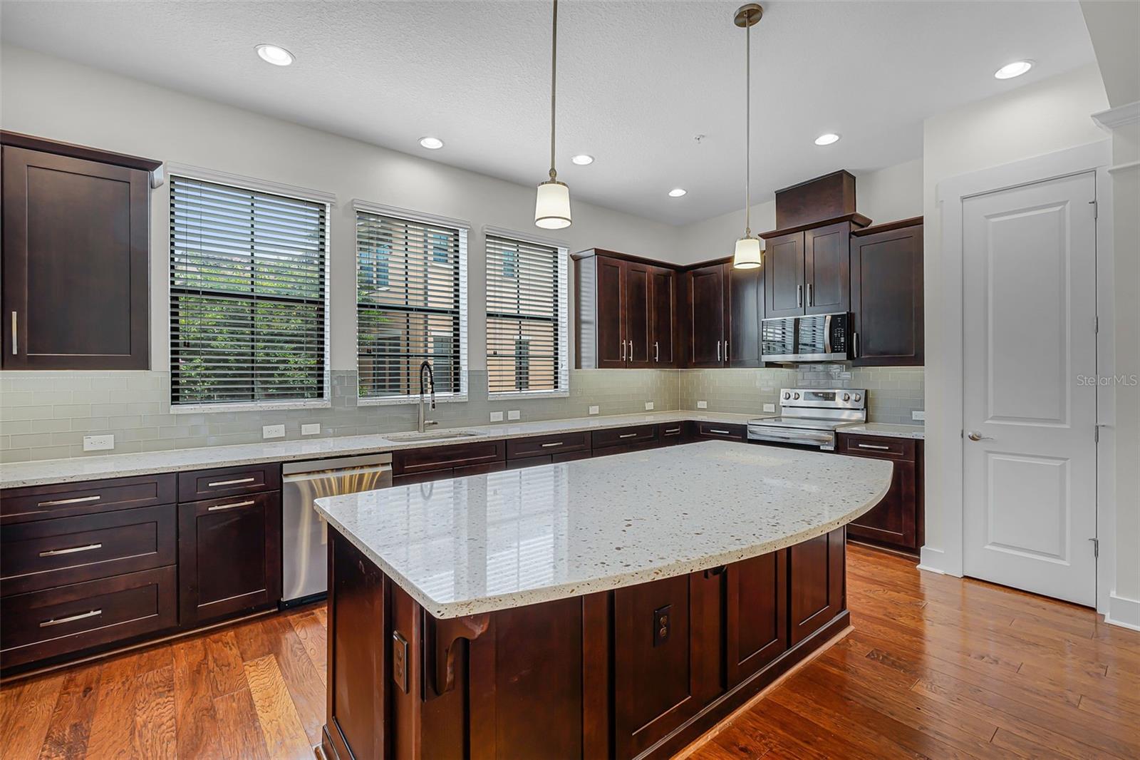 4562 LOWER PARK RD, ORLANDO, FL, 32814