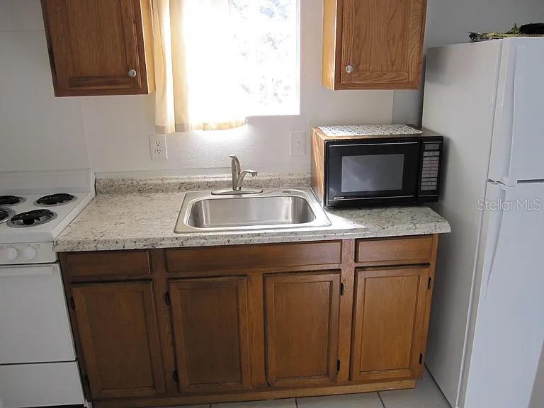 28 N GROSSE AVE #C, TARPON SPRINGS, FL, 34689