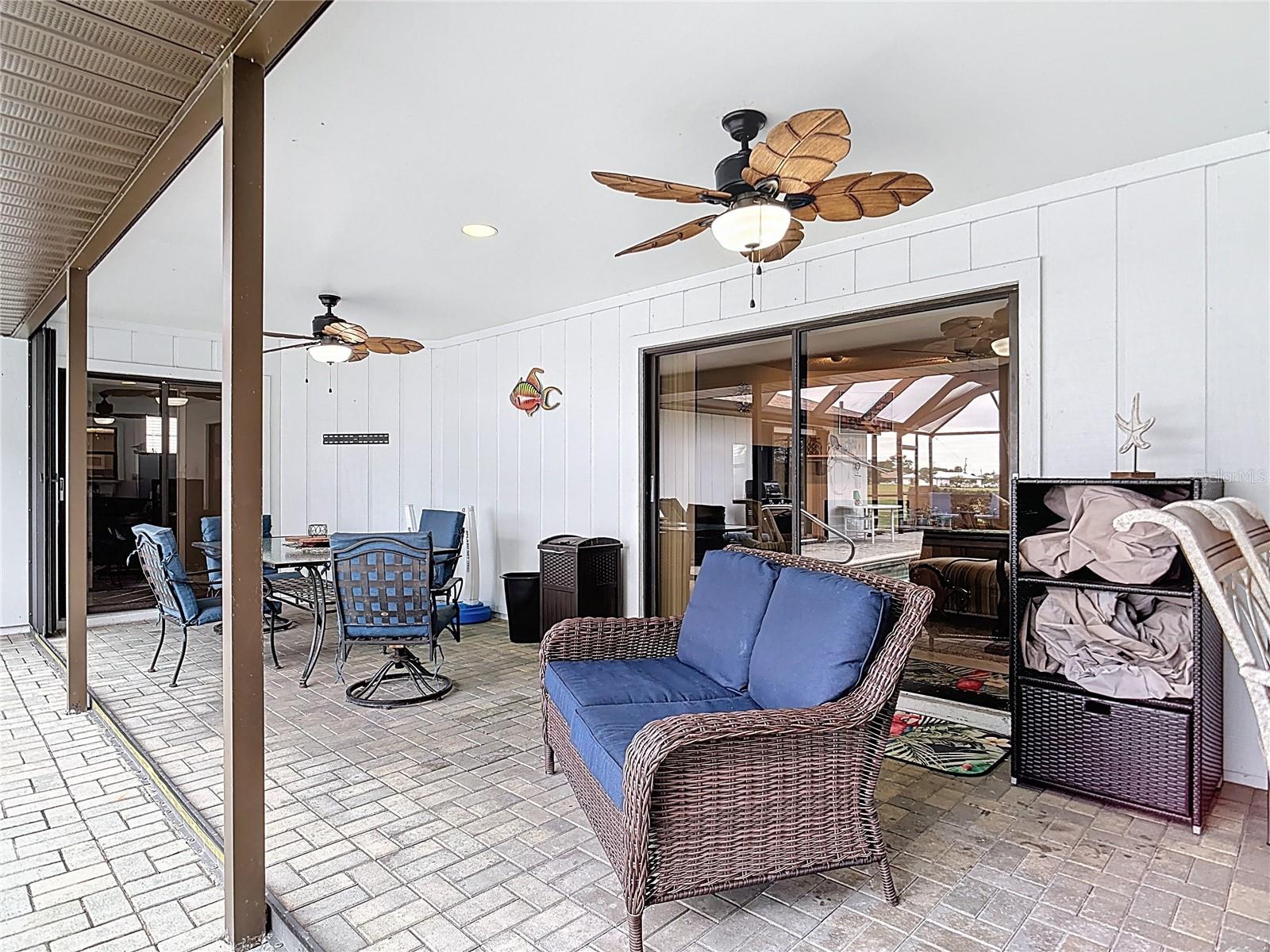 290 ROTONDA CIR, ROTONDA WEST, FL, 33947