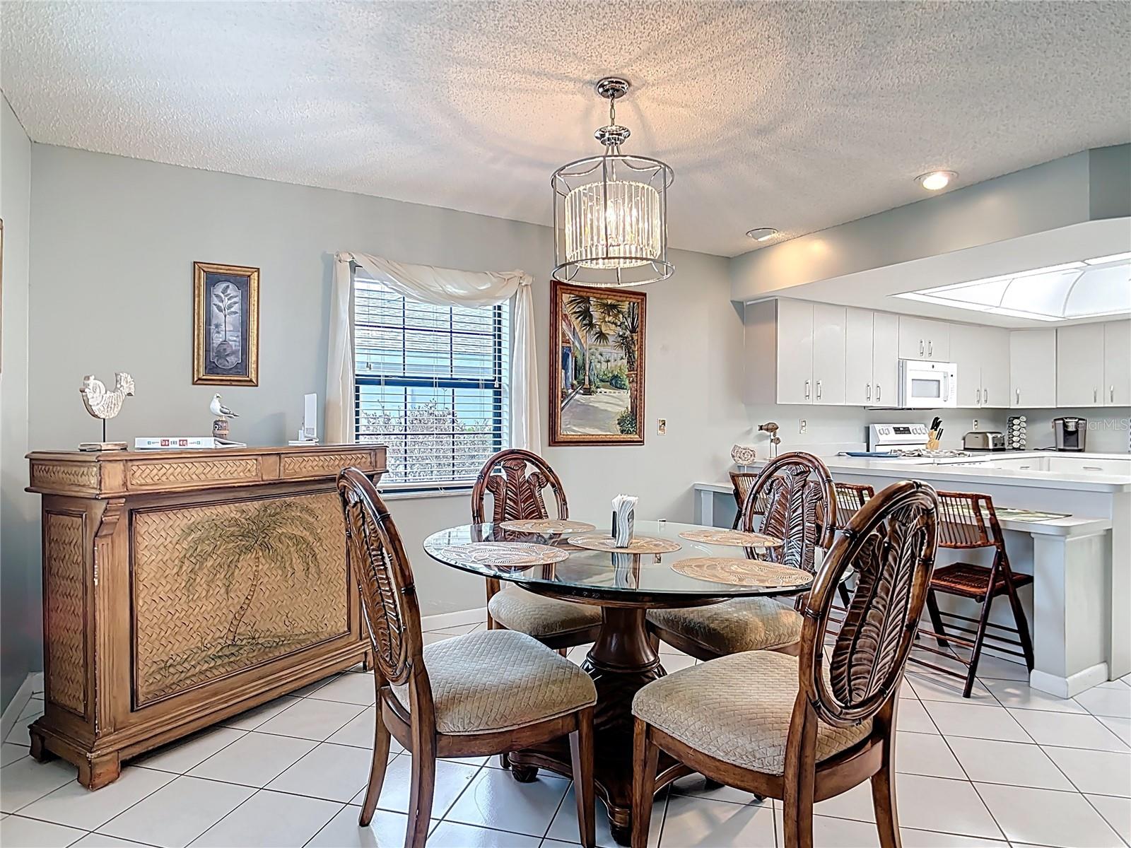 290 ROTONDA CIR, ROTONDA WEST, FL, 33947