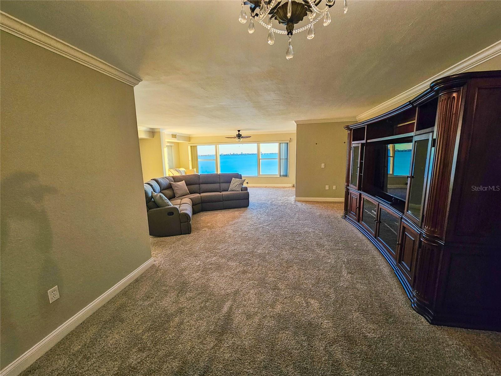 6020 SHORE BLVD S #701, GULFPORT, FL, 33707