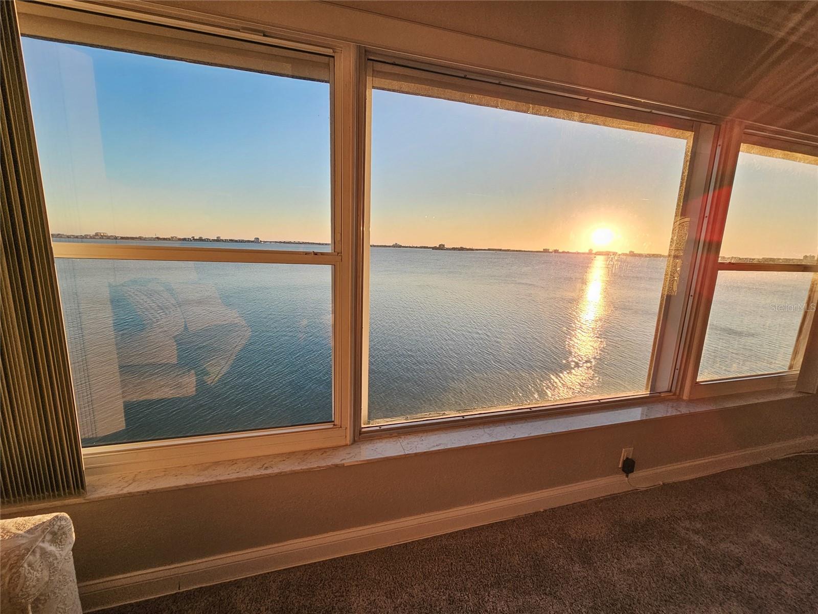 6020 SHORE BLVD S #701, GULFPORT, FL, 33707