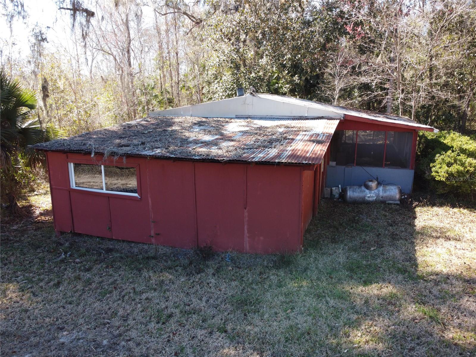 OM717963 Property Photo