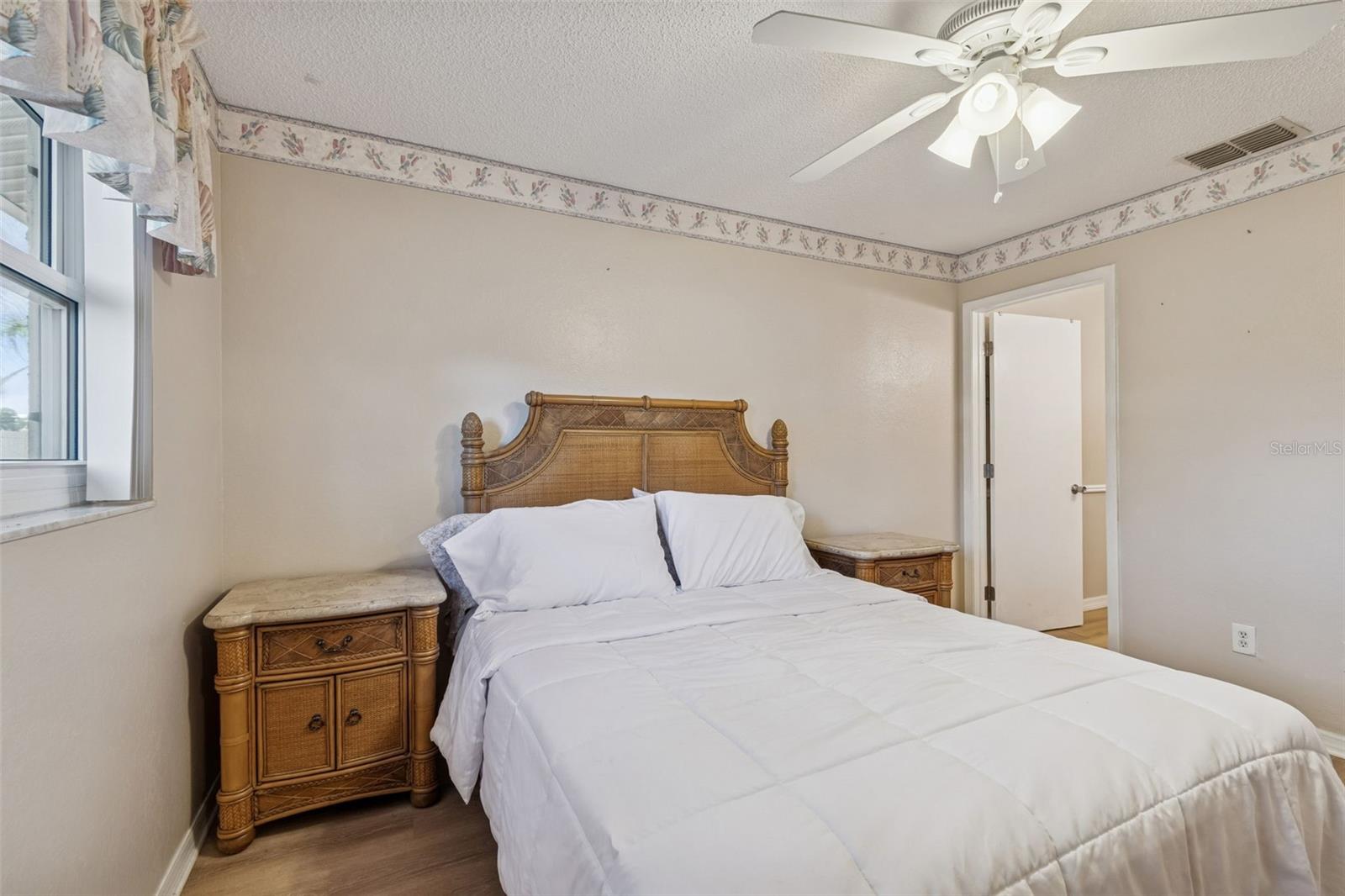 2465 NORTHSIDE DR #1502, CLEARWATER, FL, 33761