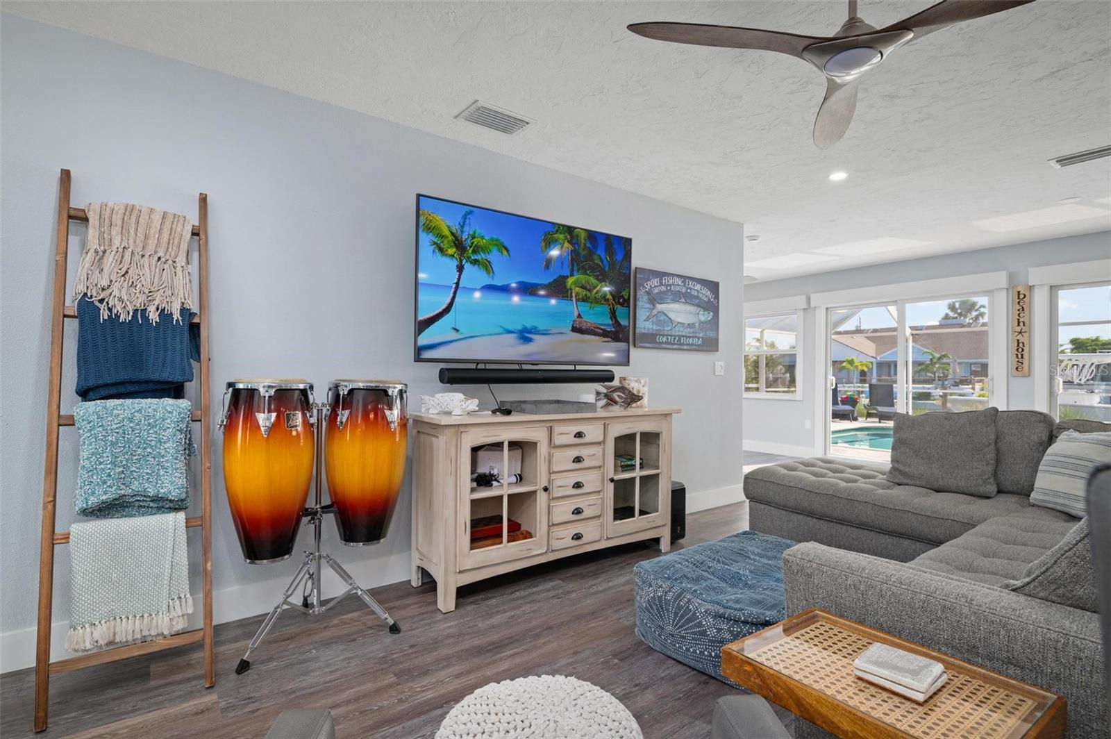 3915 COCONUT TER, BRADENTON, FL, 34210