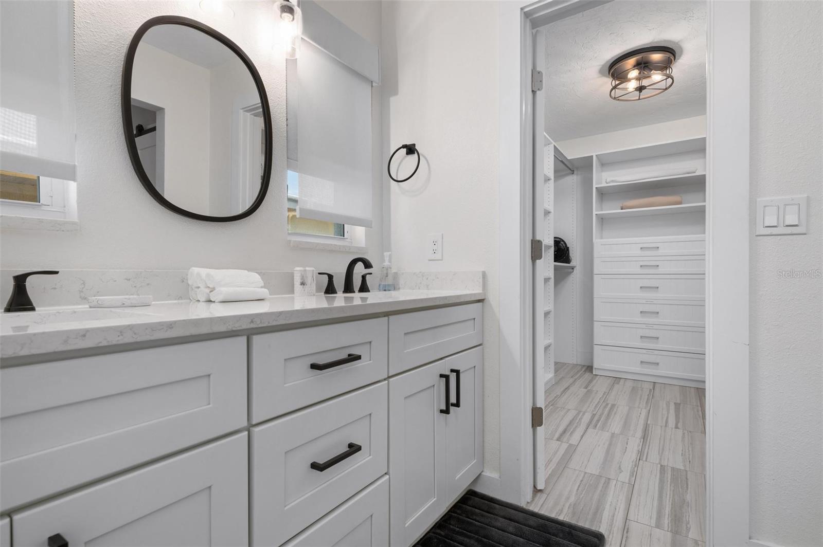 3915 COCONUT TER, BRADENTON, FL, 34210