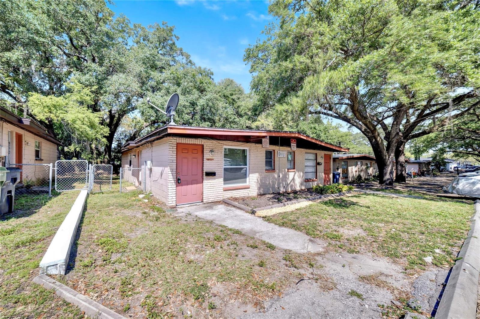 8720 N 48TH ST, TAMPA, FL, 33617