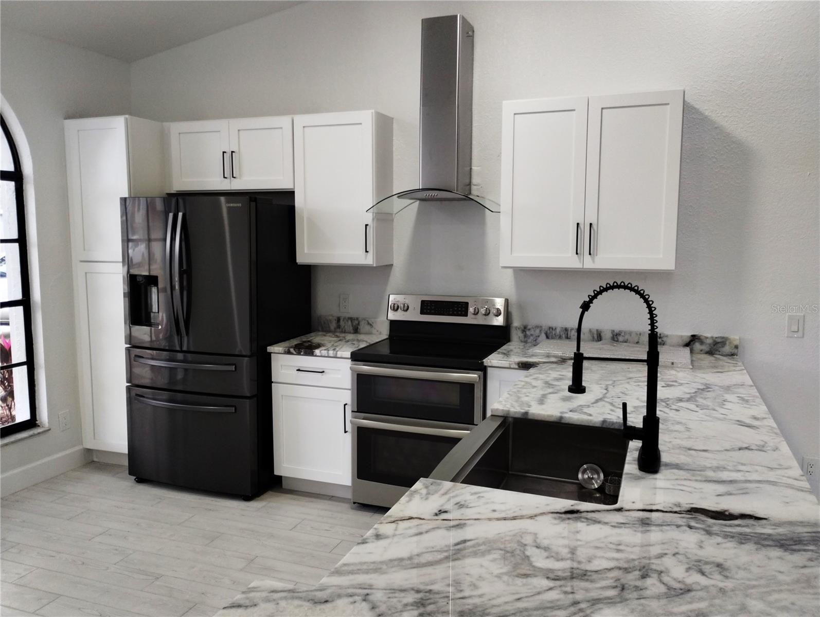 1920 TINDARO DR, APOPKA, FL, 32703