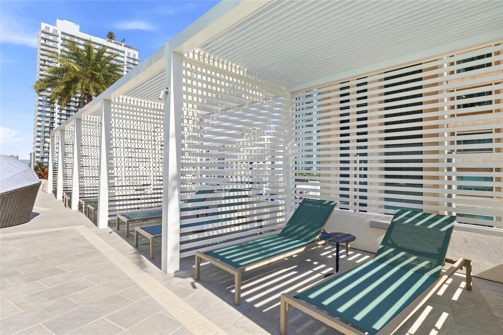 275 1ST AVE S #1208, ST PETERSBURG, FL, 33701