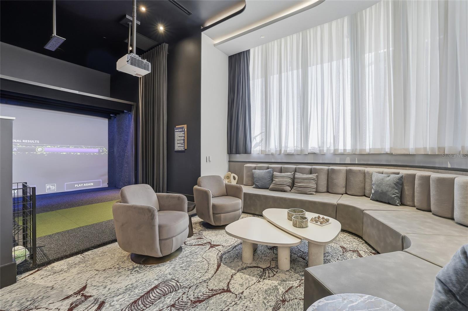 275 1ST AVE S #1208, ST PETERSBURG, FL, 33701