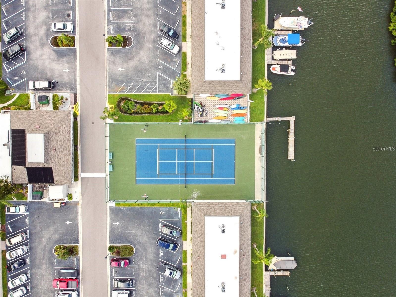 8829 BAY POINTE DR #205, TAMPA, FL, 33615