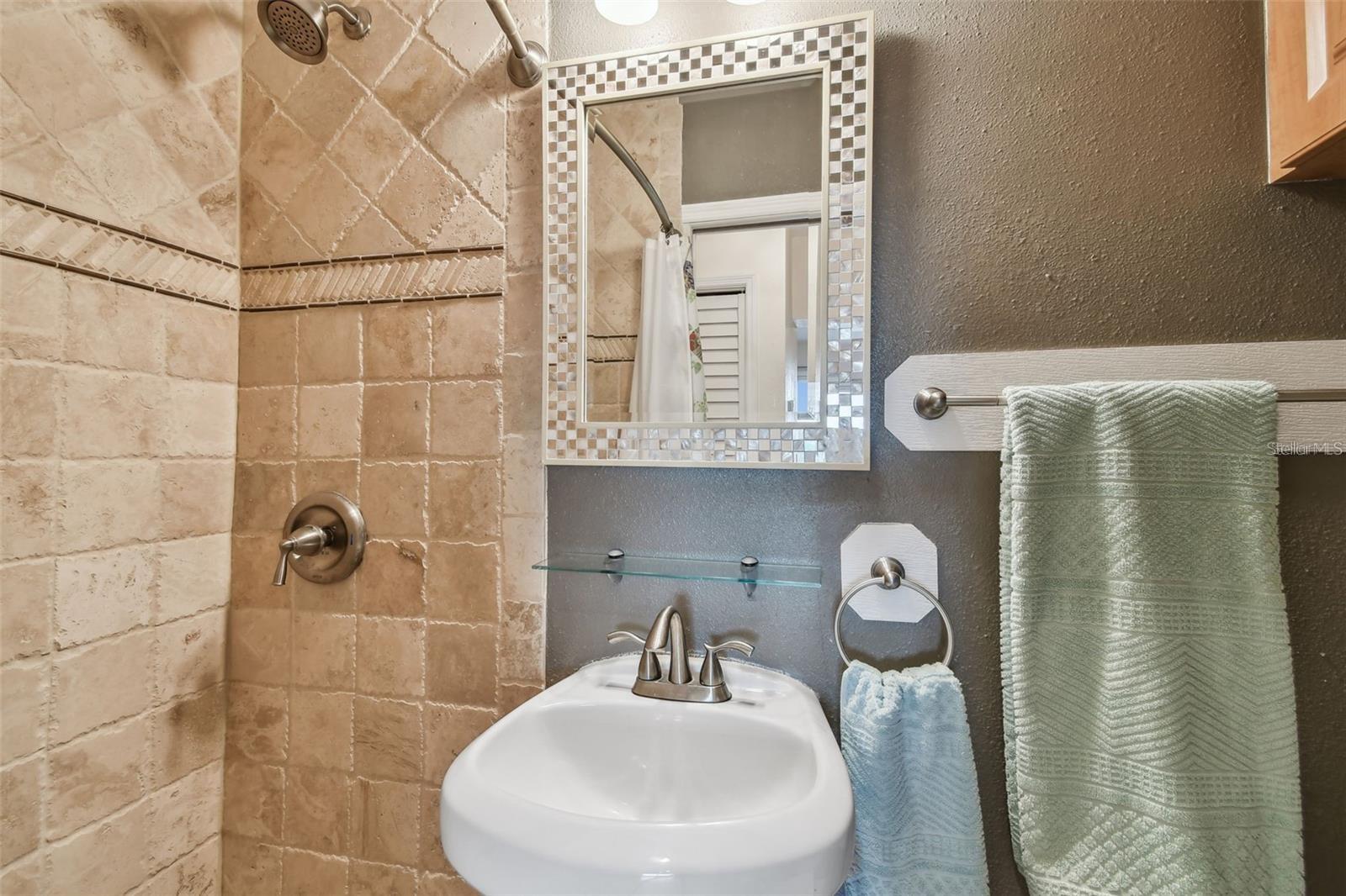 8829 BAY POINTE DR #205, TAMPA, FL, 33615