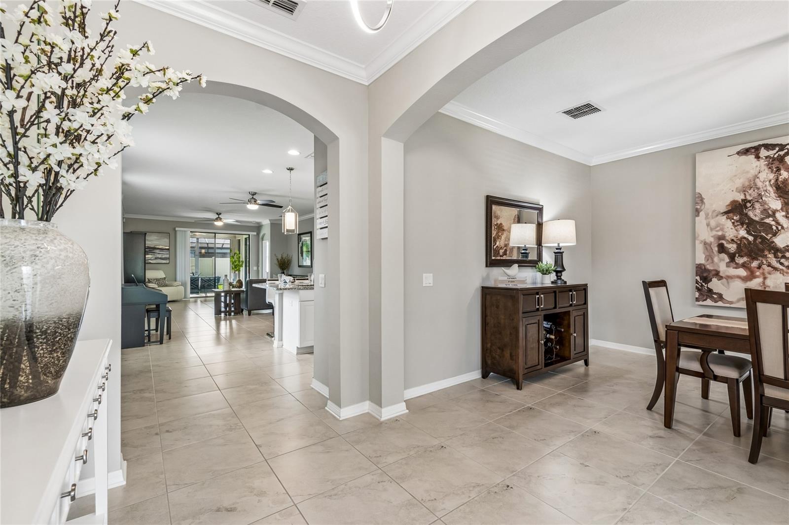 Arched entryways / crown molding