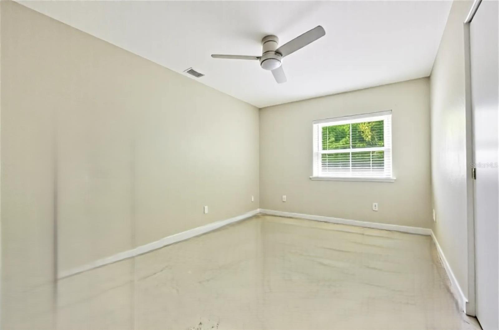 811 26TH AVE N, ST PETERSBURG, FL, 33704