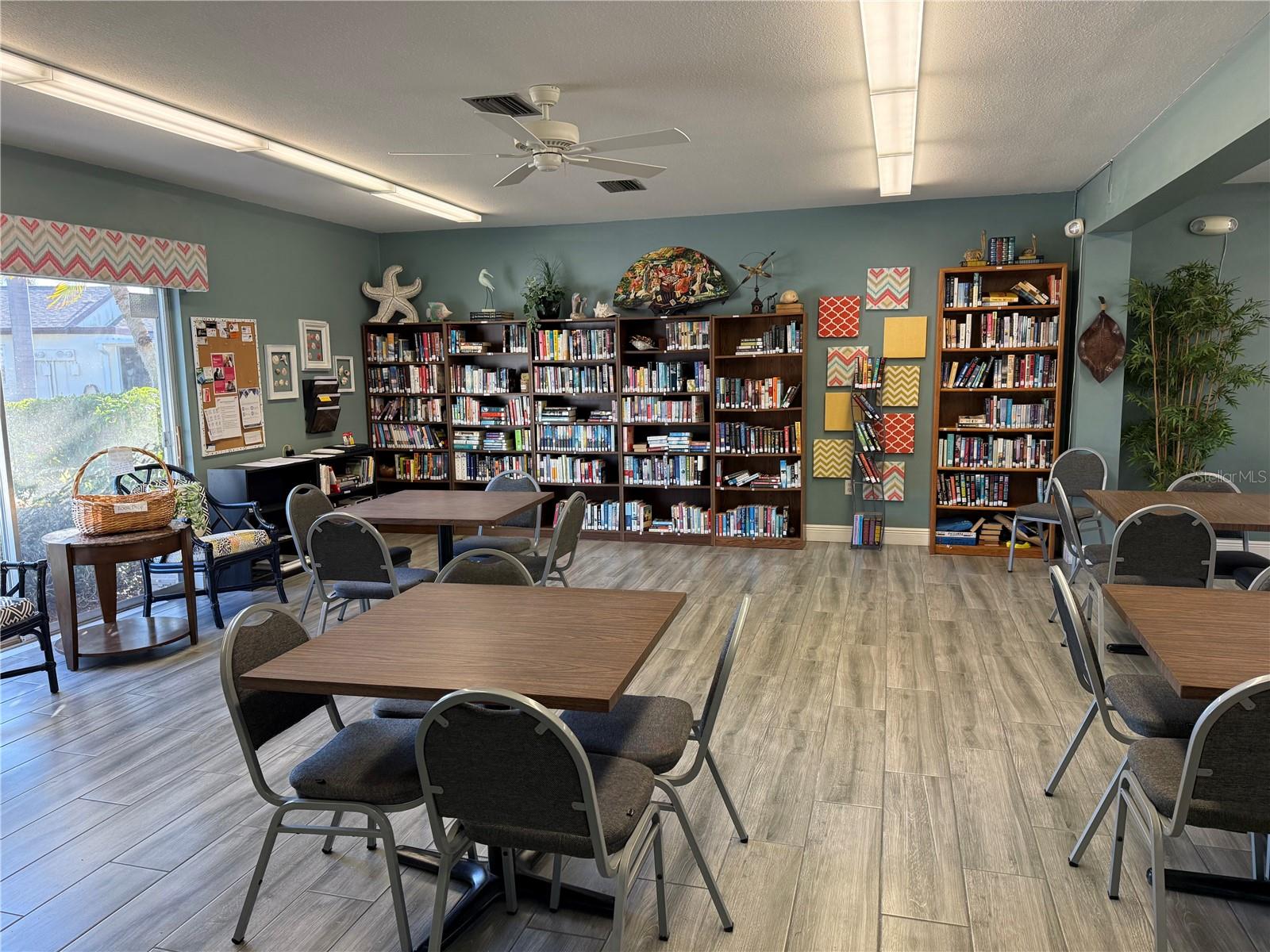 2826 SWIFTON DR #114, SARASOTA, FL, 34231