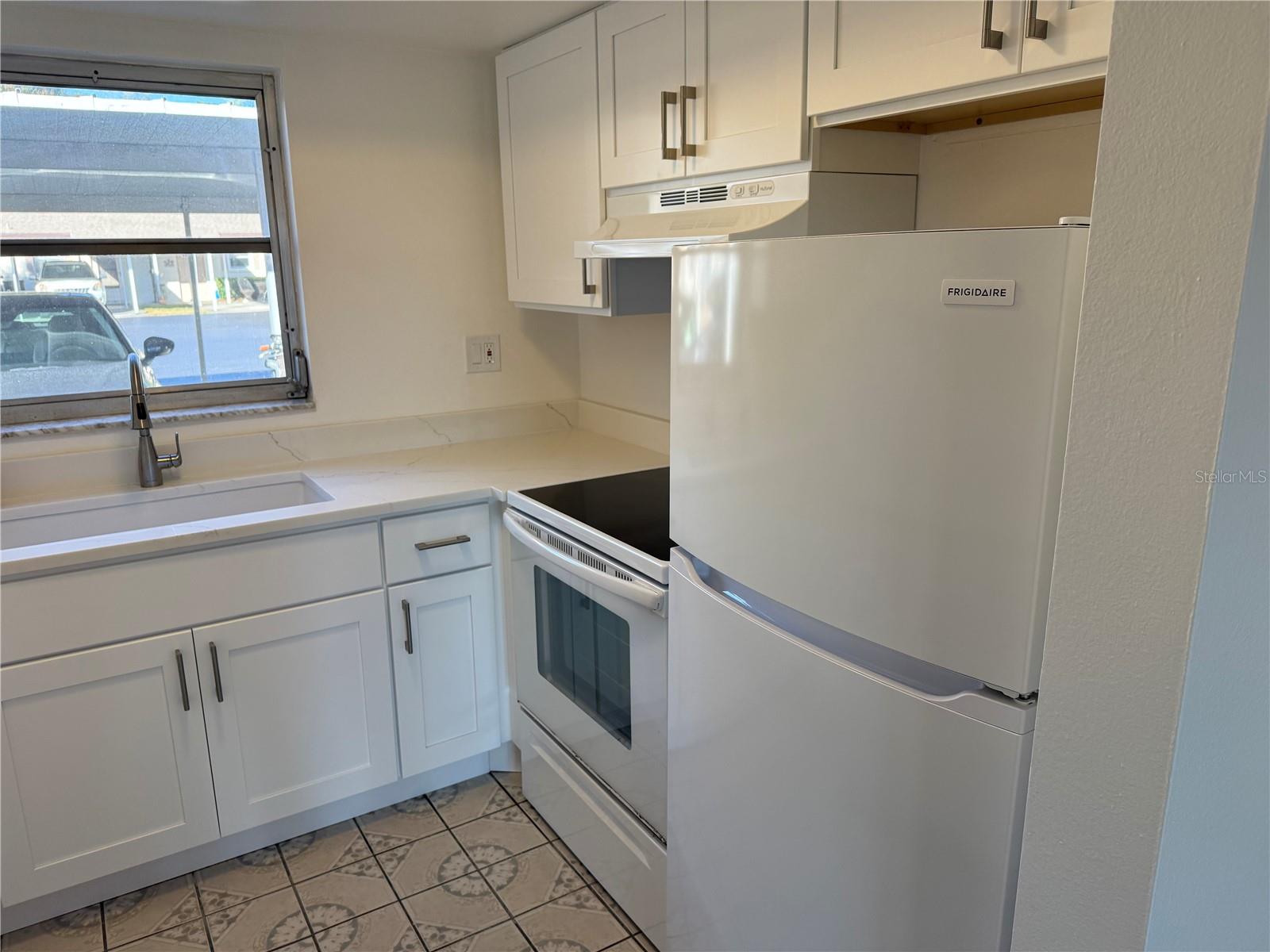 2826 SWIFTON DR #114, SARASOTA, FL, 34231