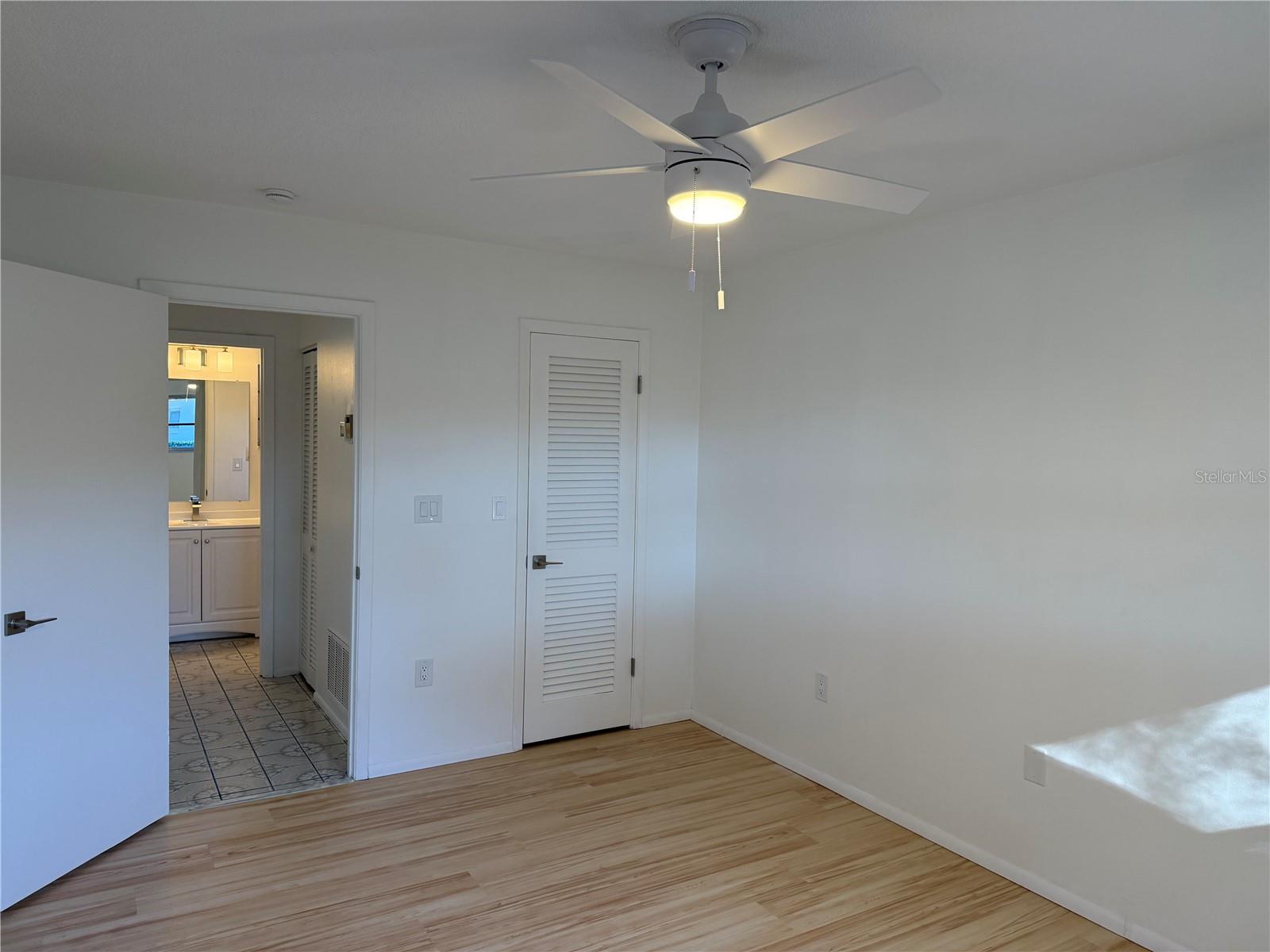 2826 SWIFTON DR #114, SARASOTA, FL, 34231