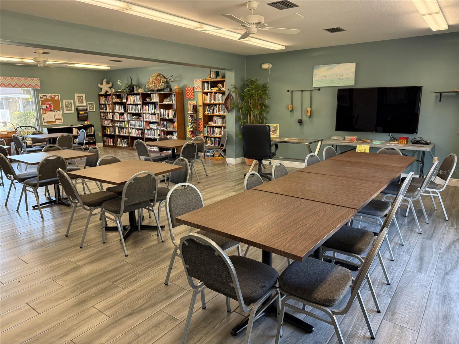 2826 SWIFTON DR #114, SARASOTA, FL, 34231