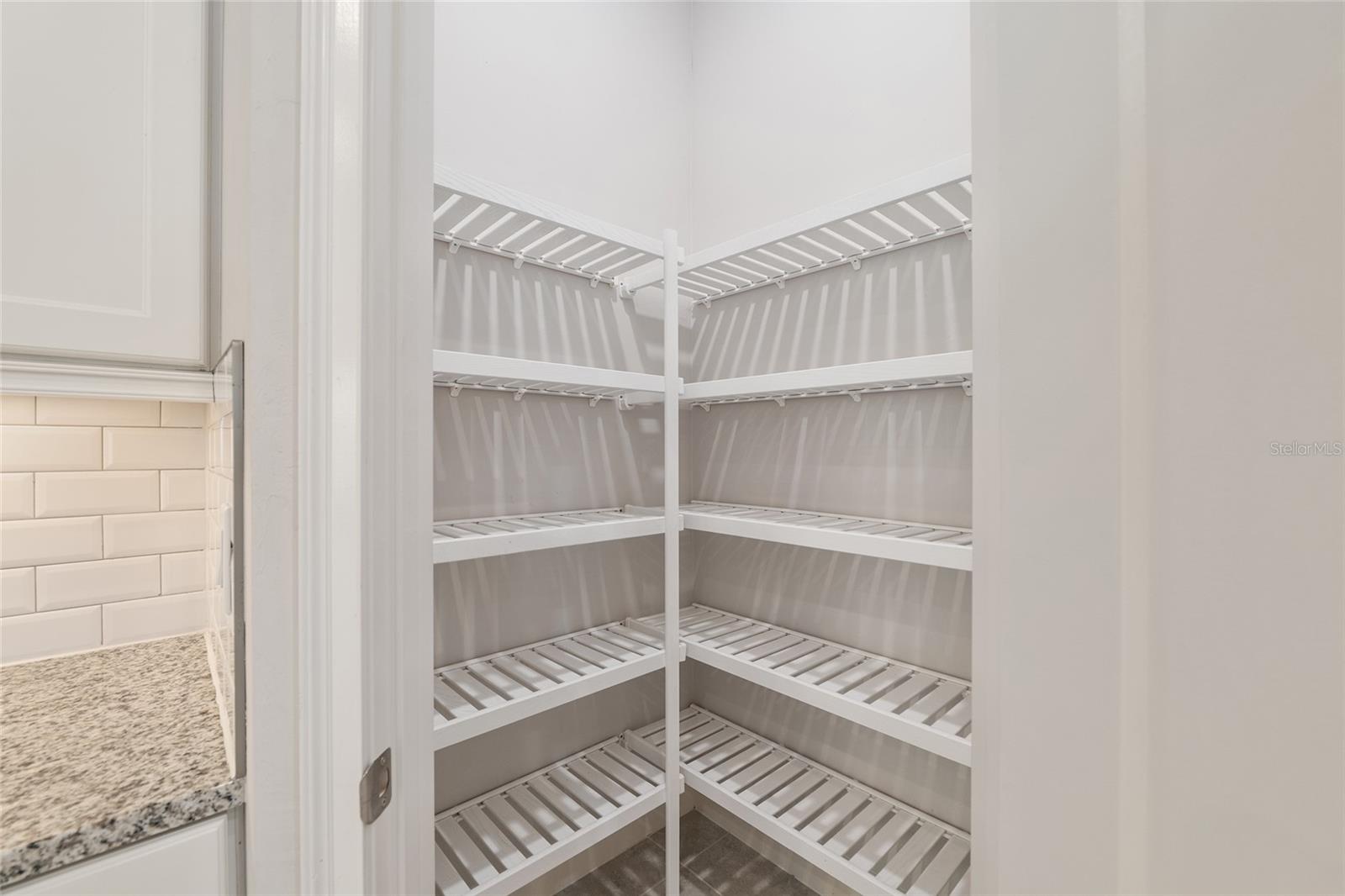 11890 SW 33RD LN, GAINESVILLE, FL, 32608