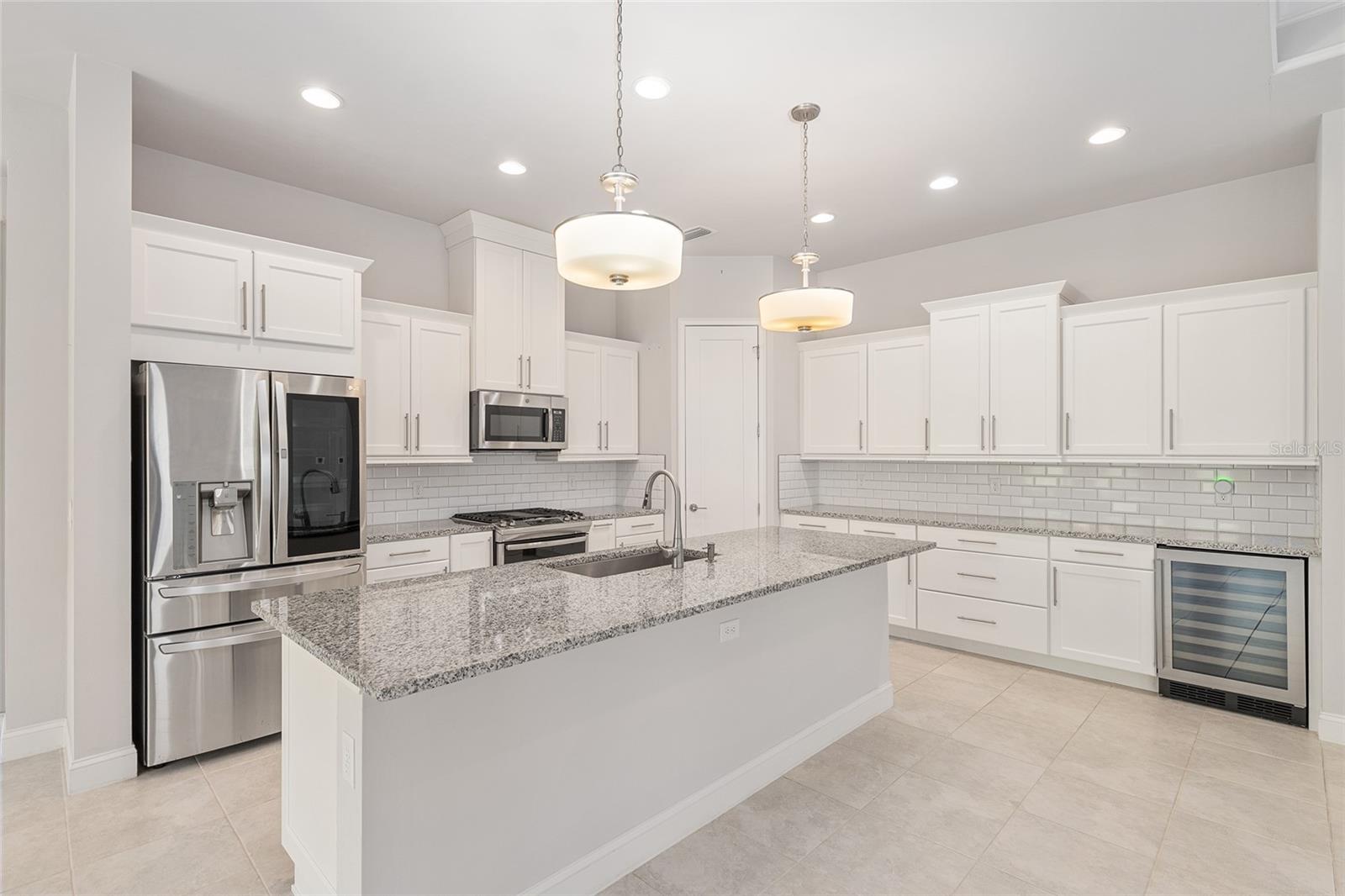 11890 SW 33RD LN, GAINESVILLE, FL, 32608