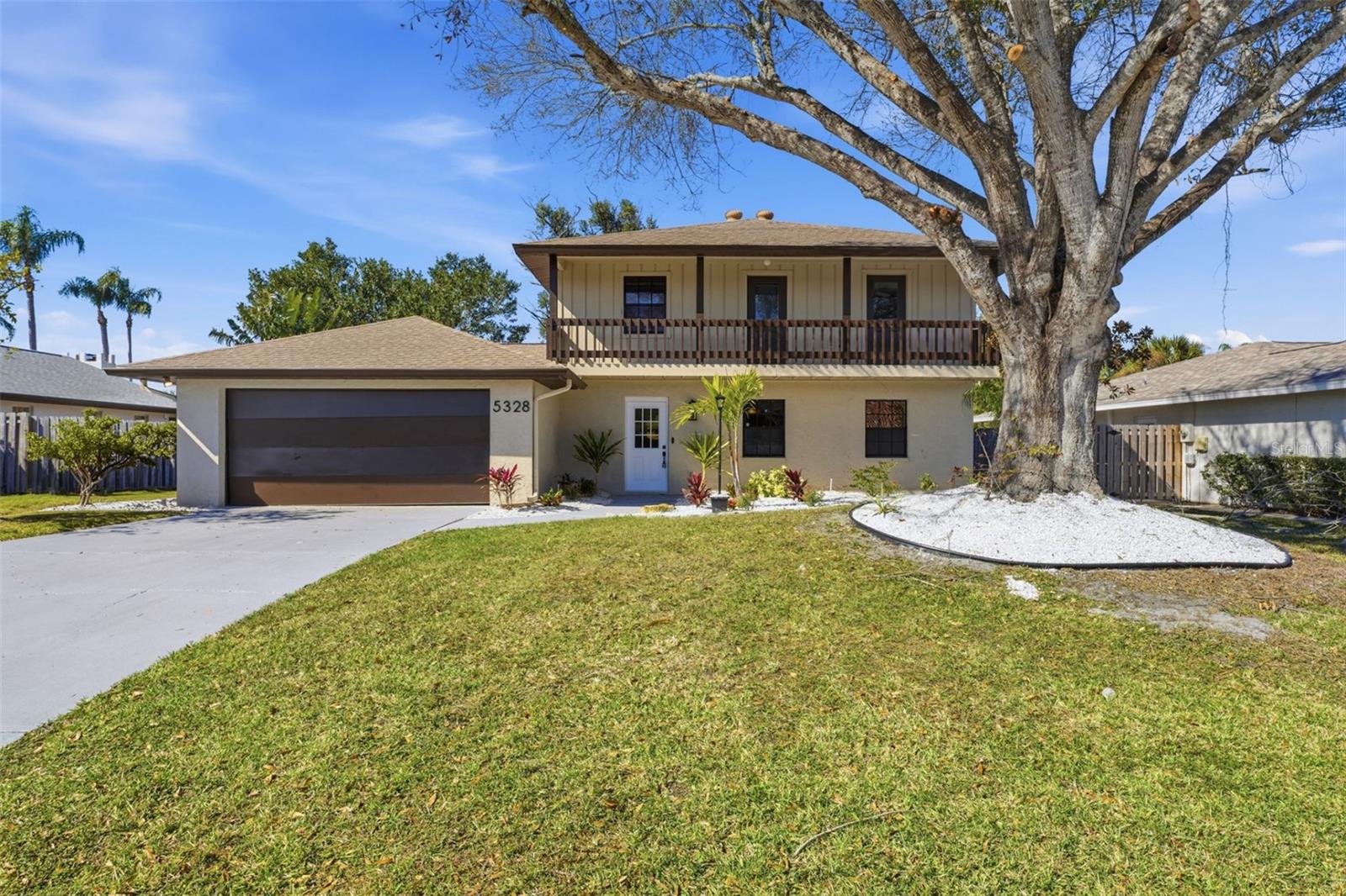 5328 FOX RUN RD, SARASOTA, FL, 34231