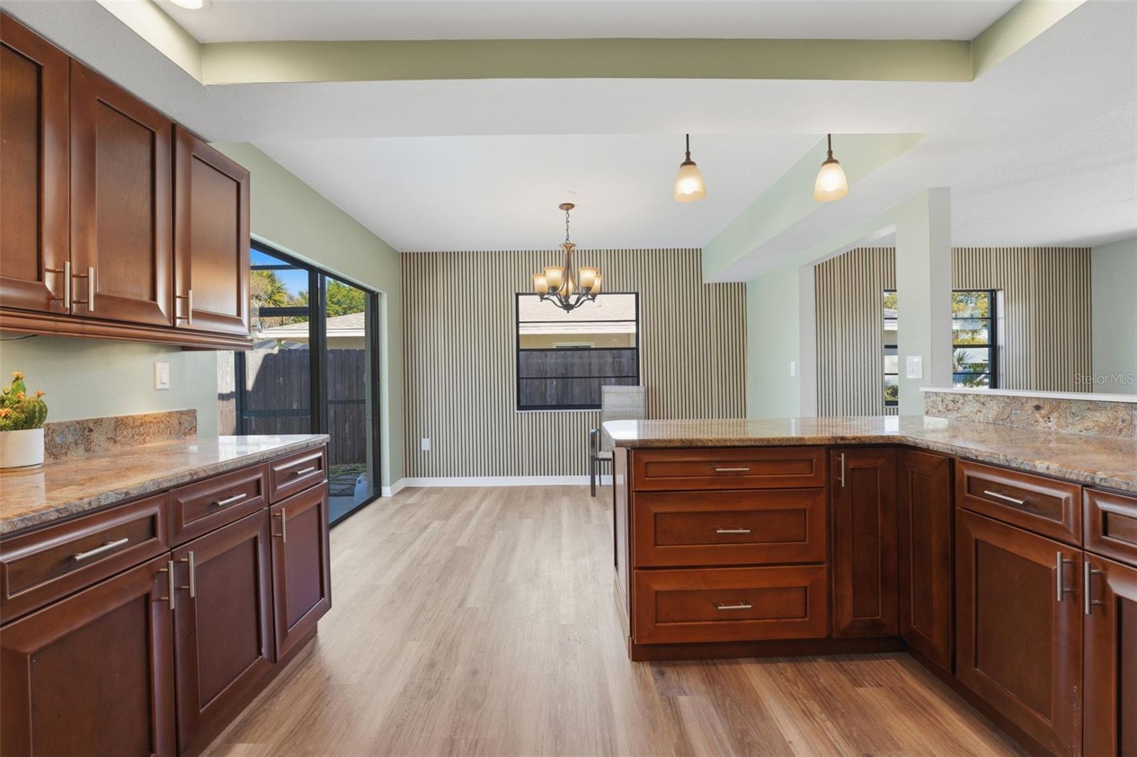 5328 FOX RUN RD, SARASOTA, FL, 34231