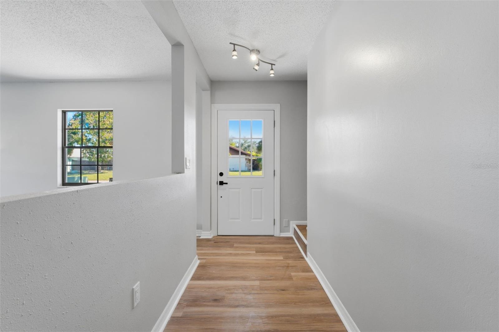 5328 FOX RUN RD, SARASOTA, FL, 34231