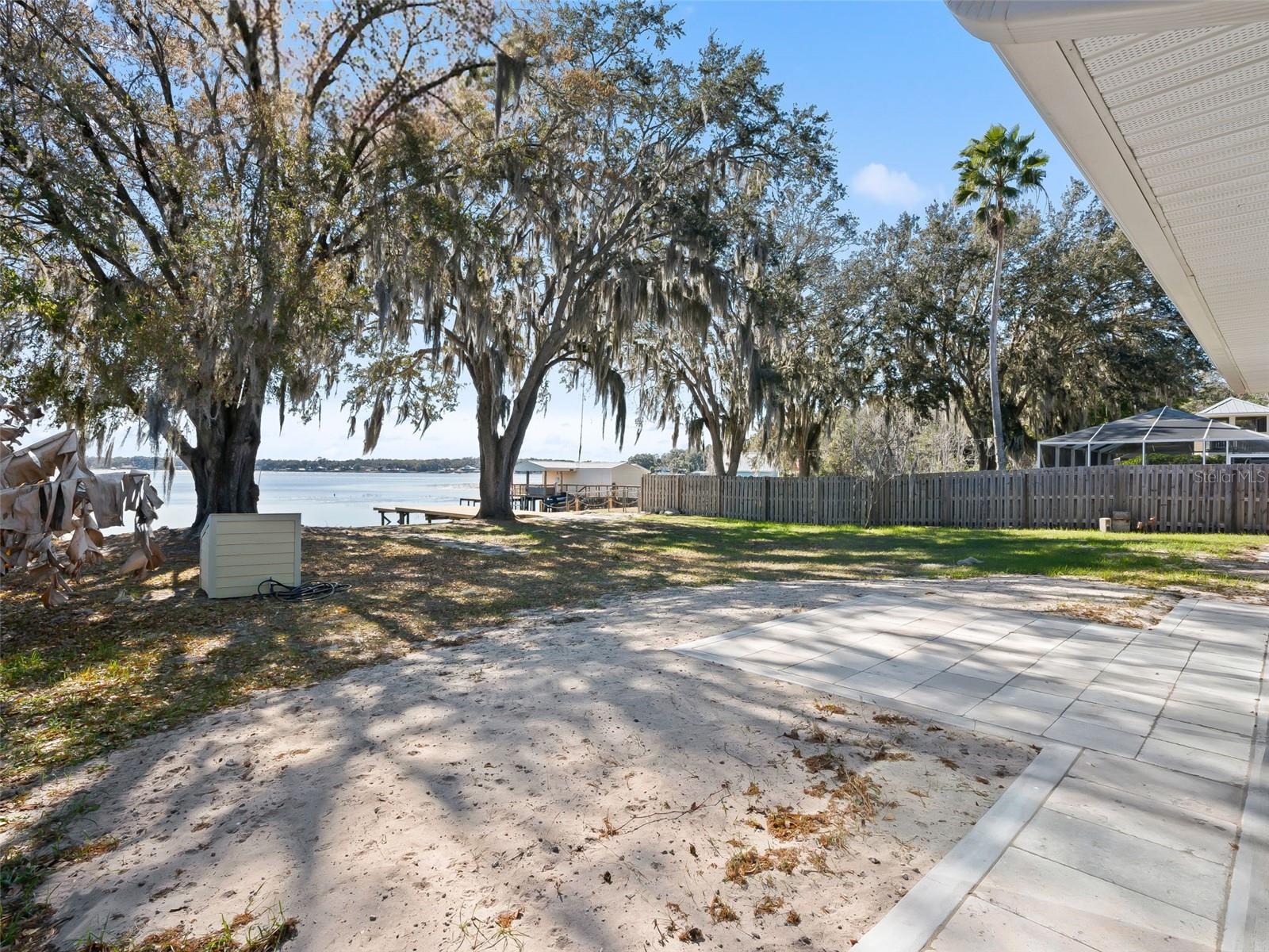 10916 SE TIMUCUAN RD, SUMMERFIELD, FL, 34491