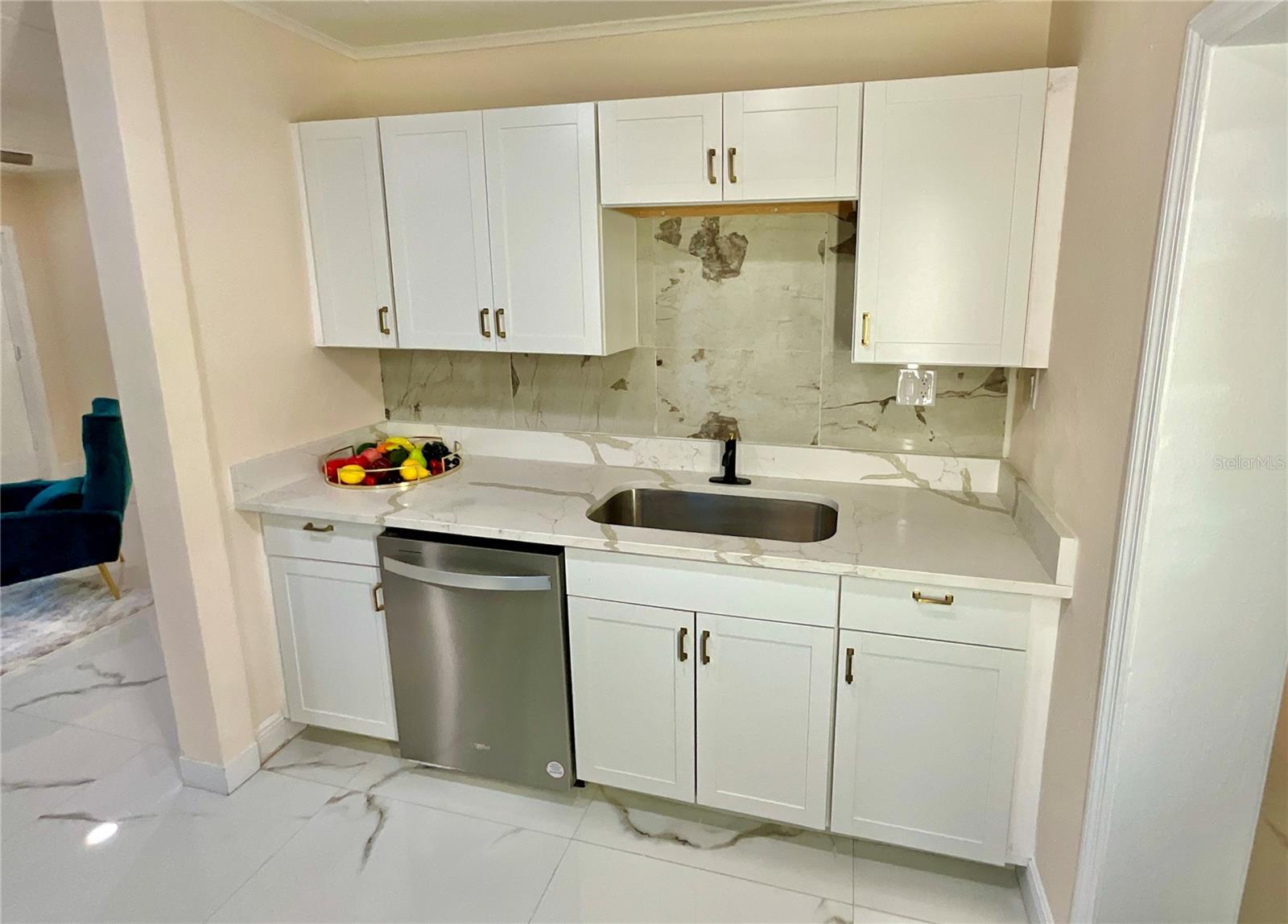 111 2ND ST, MELROSE, FL, 32666