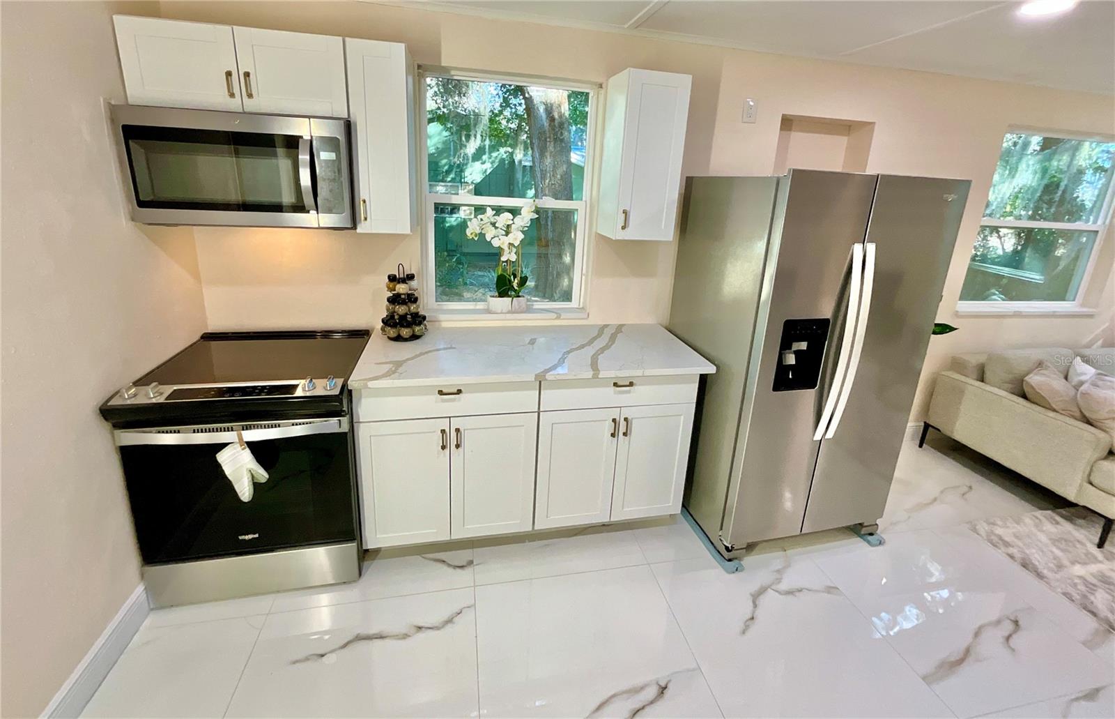 111 2ND ST, MELROSE, FL, 32666