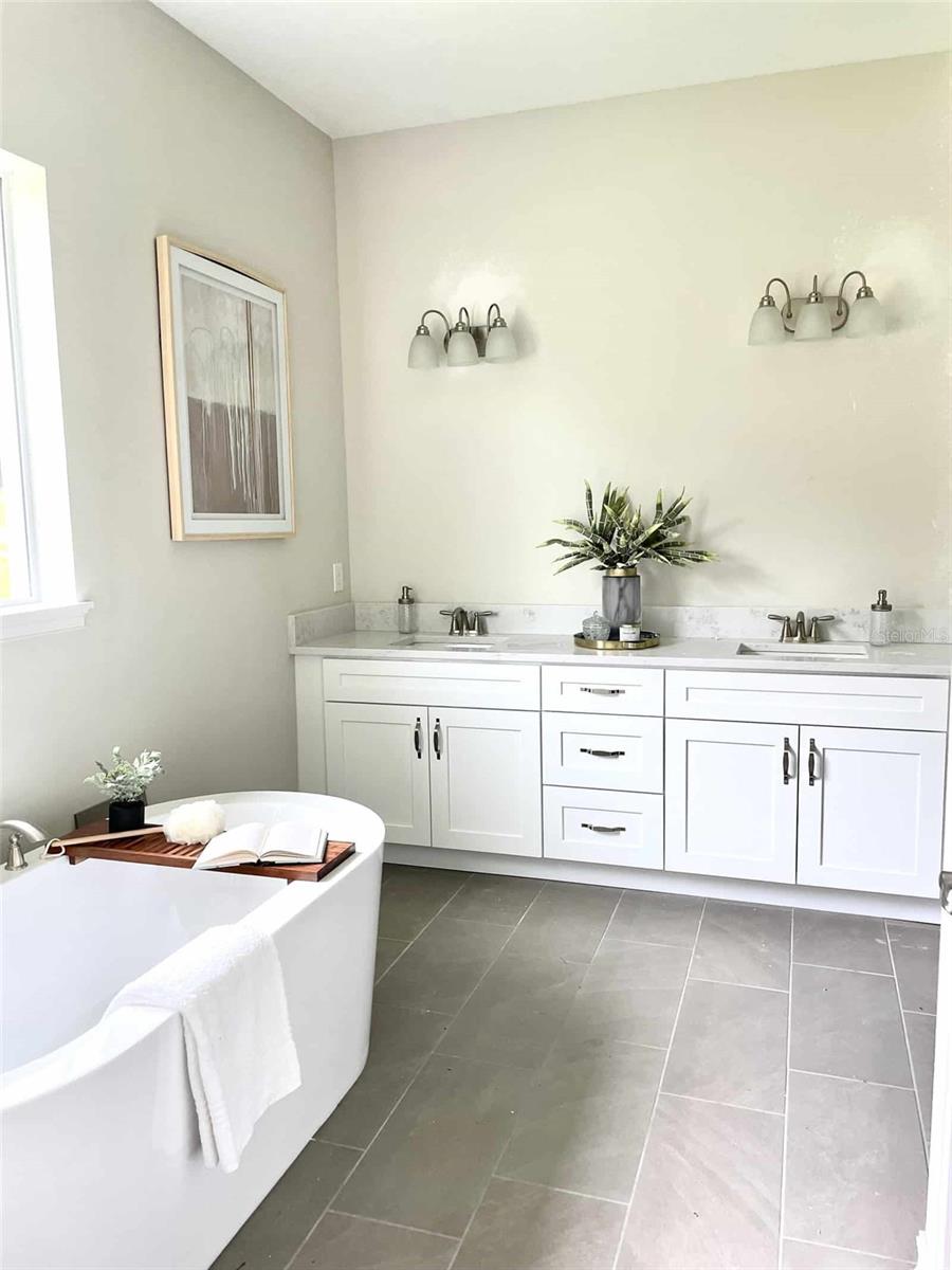 8290 NW 17TH CIR, OCALA, FL, 34475