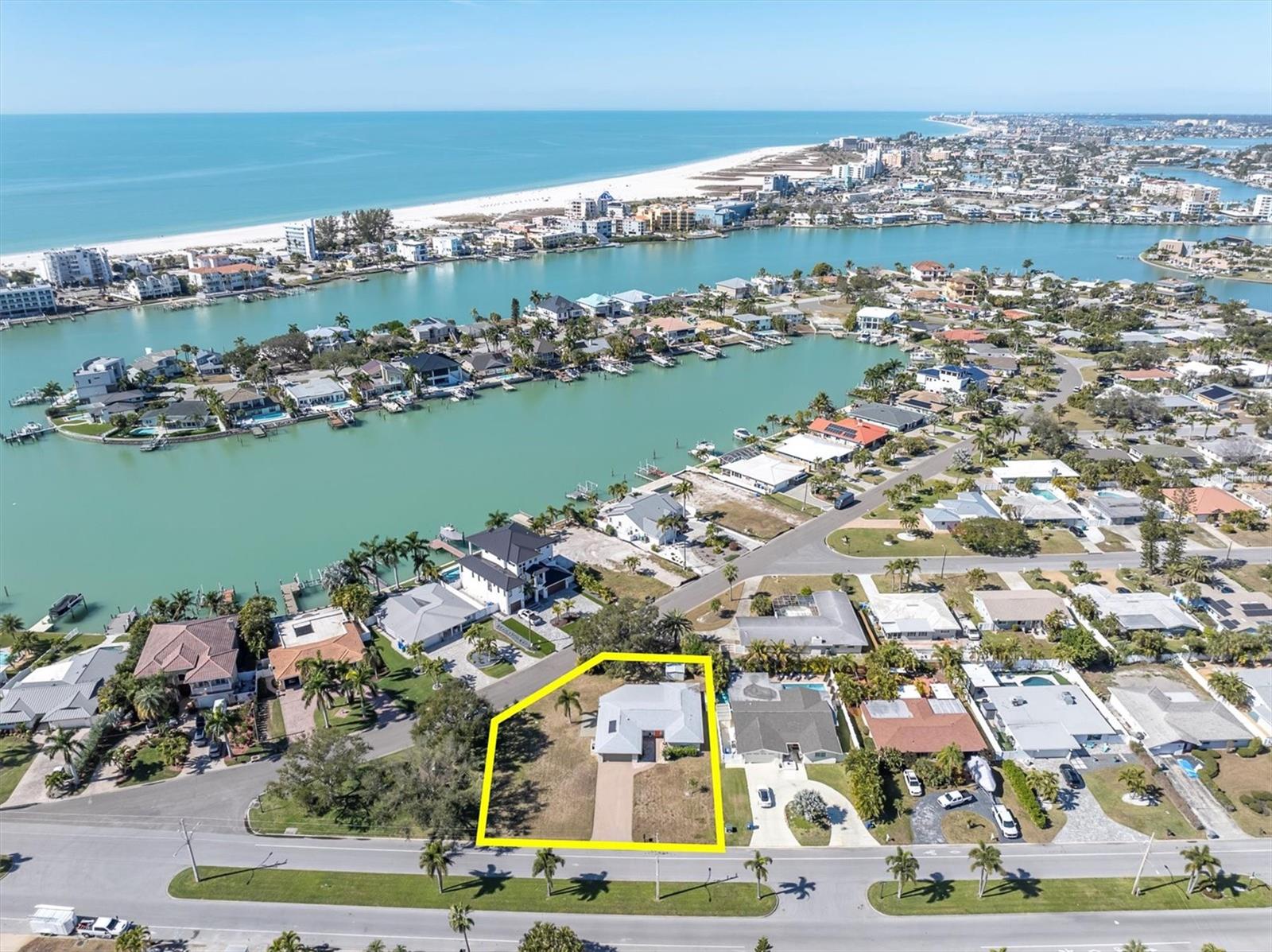 10100 PARADISE BLVD, TREASURE ISLAND, FL, 33706