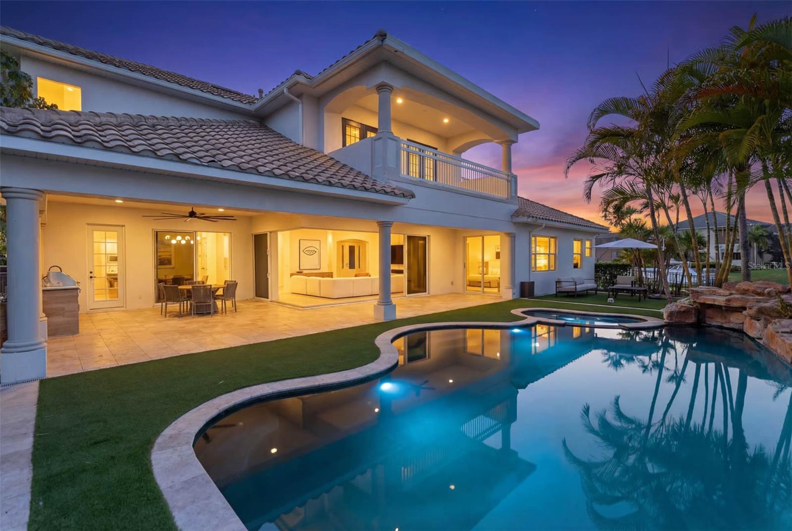 A4681024 Property Photo