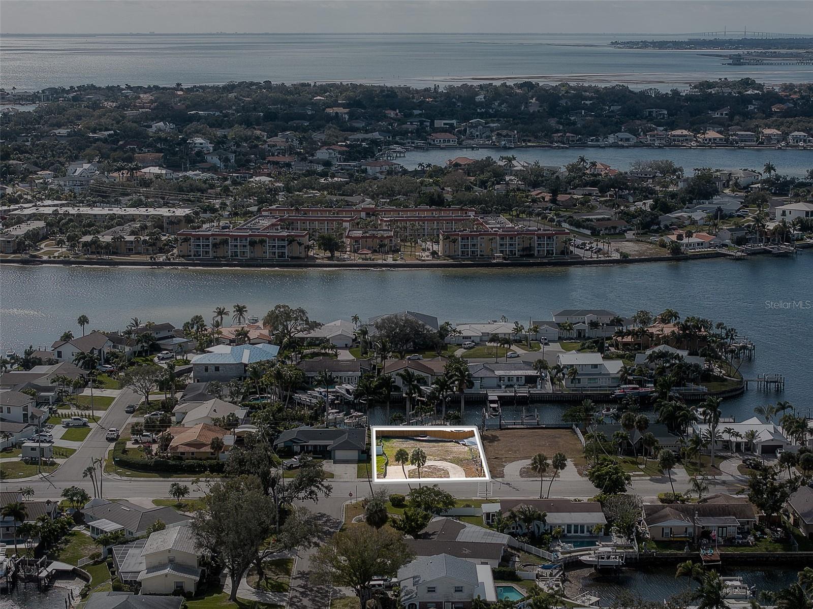 1336 40TH AVE NE, ST PETERSBURG, FL, 33703