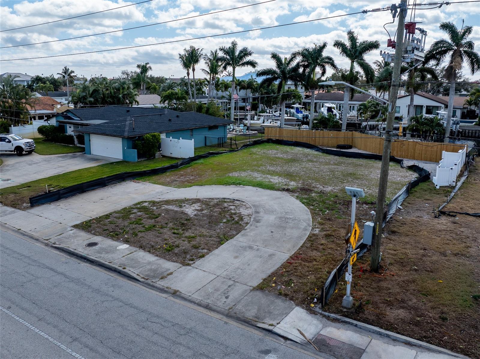 1336 40TH AVE NE, ST PETERSBURG, FL, 33703