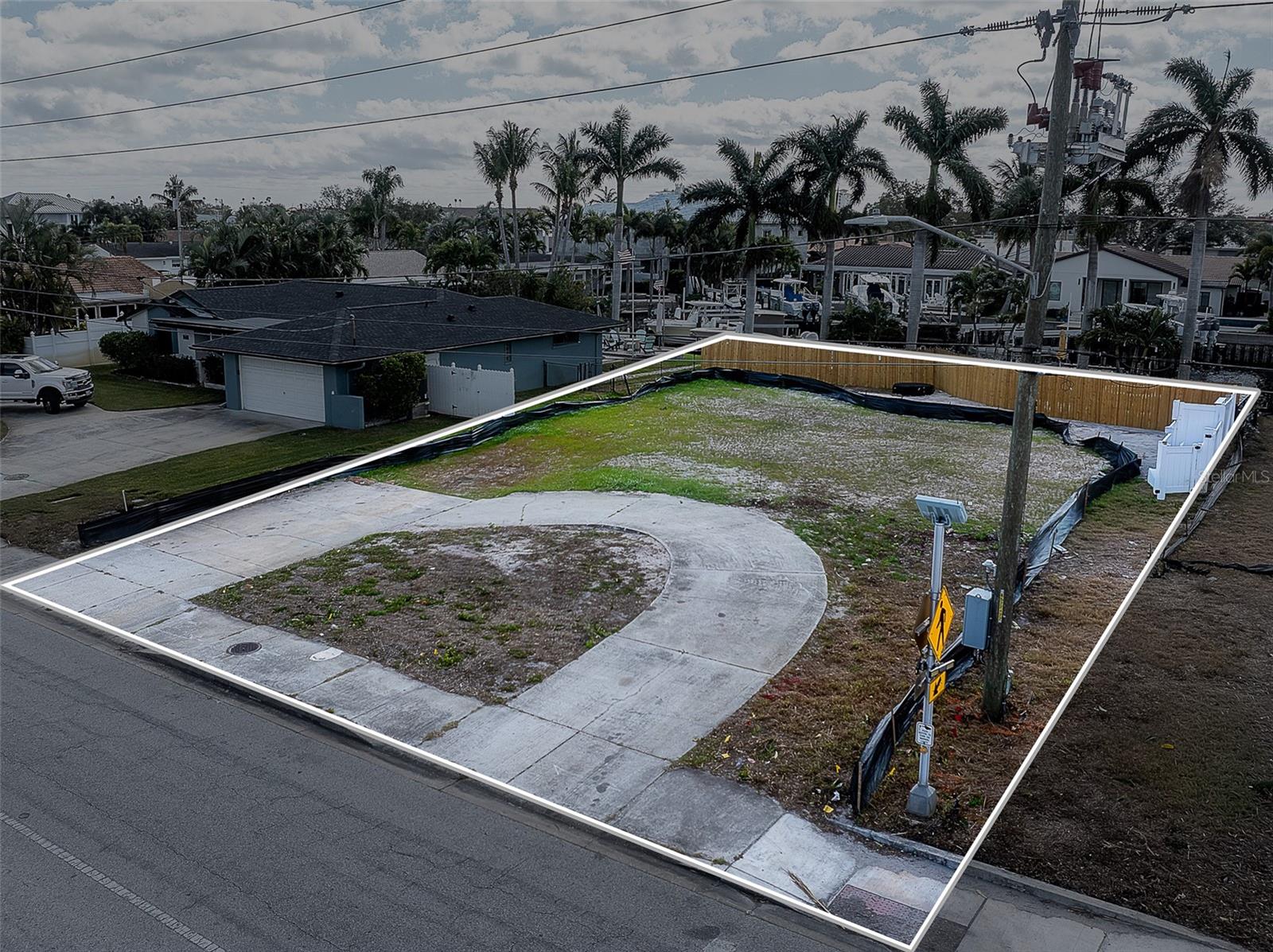 1336 40TH AVE NE, ST PETERSBURG, FL, 33703