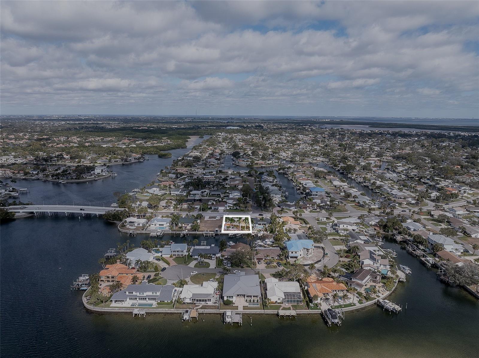 1336 40TH AVE NE, ST PETERSBURG, FL, 33703