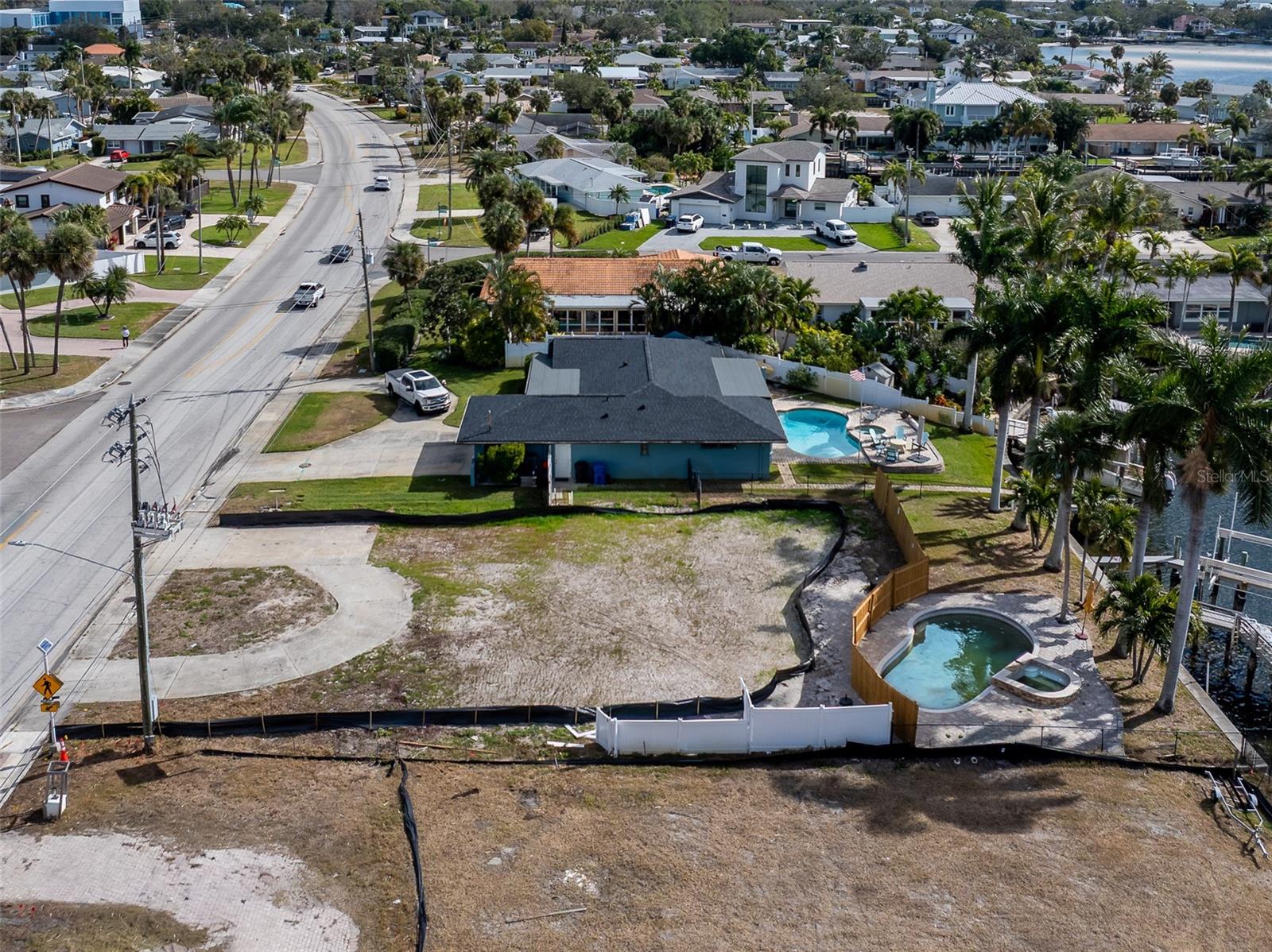 1336 40TH AVE NE, ST PETERSBURG, FL, 33703