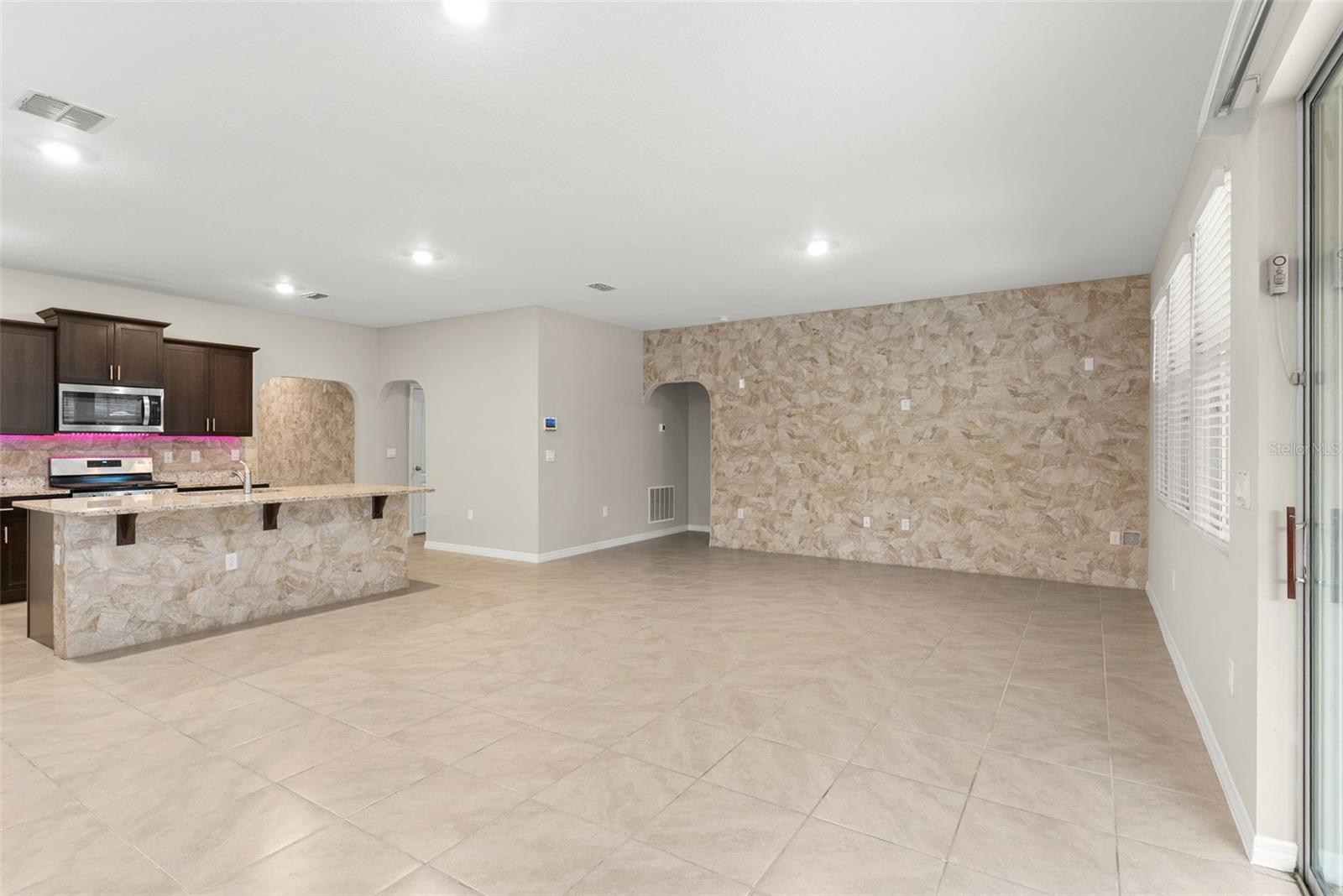 5121 OAKBOURNE AVE, DAVENPORT, FL, 33837