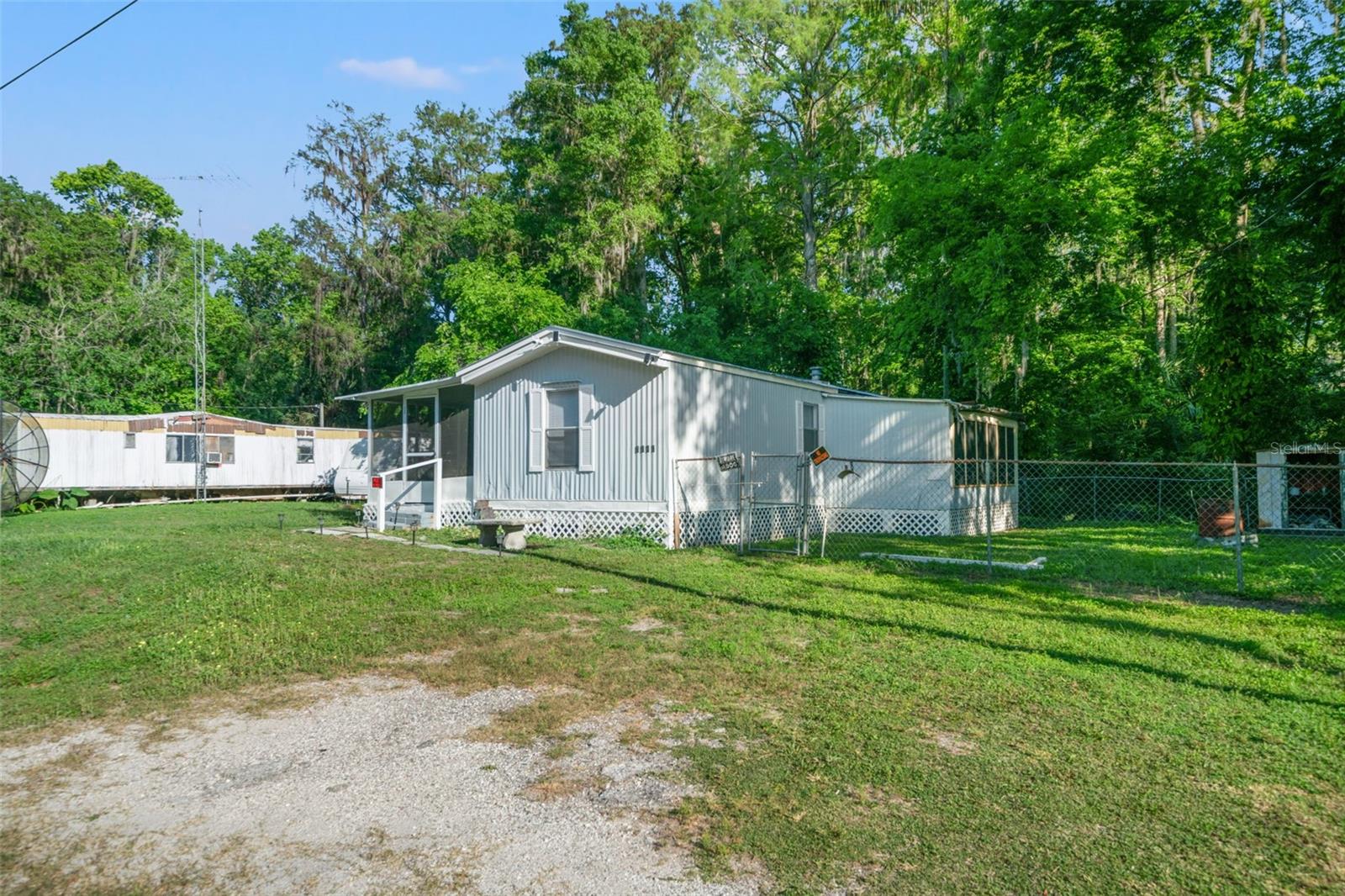 1940 CR 428, LAKE PANASOFFKEE, FL, 33538