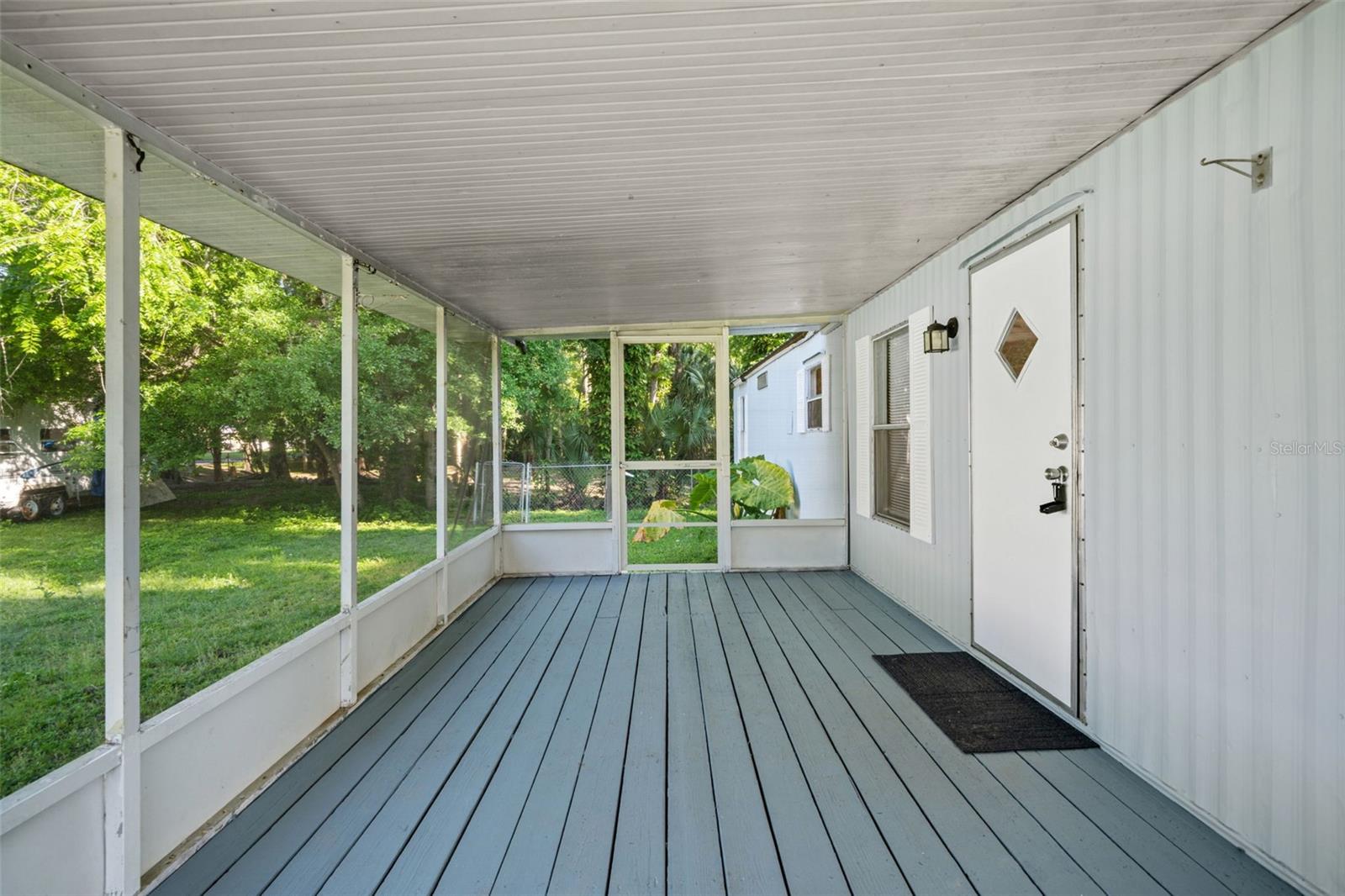 1940 CR 428, LAKE PANASOFFKEE, FL, 33538