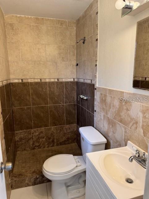 4913 CARLYLE RD, TAMPA, FL, 33615