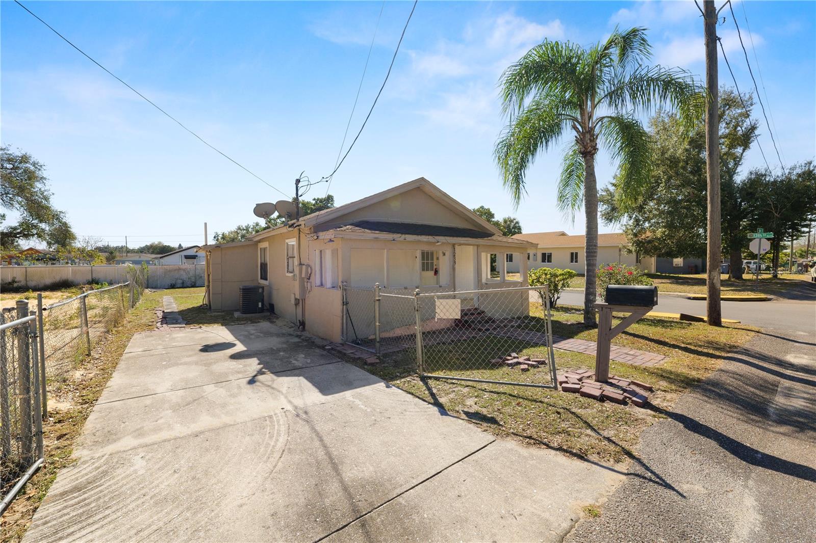 1239 AVENUE K, HAINES CITY, FL, 33844