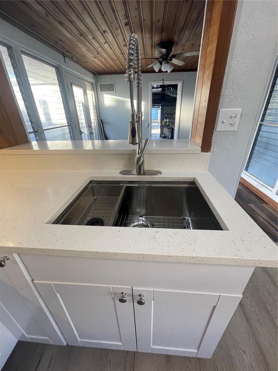 5617 20TH AVE S, GULFPORT, FL, 33707