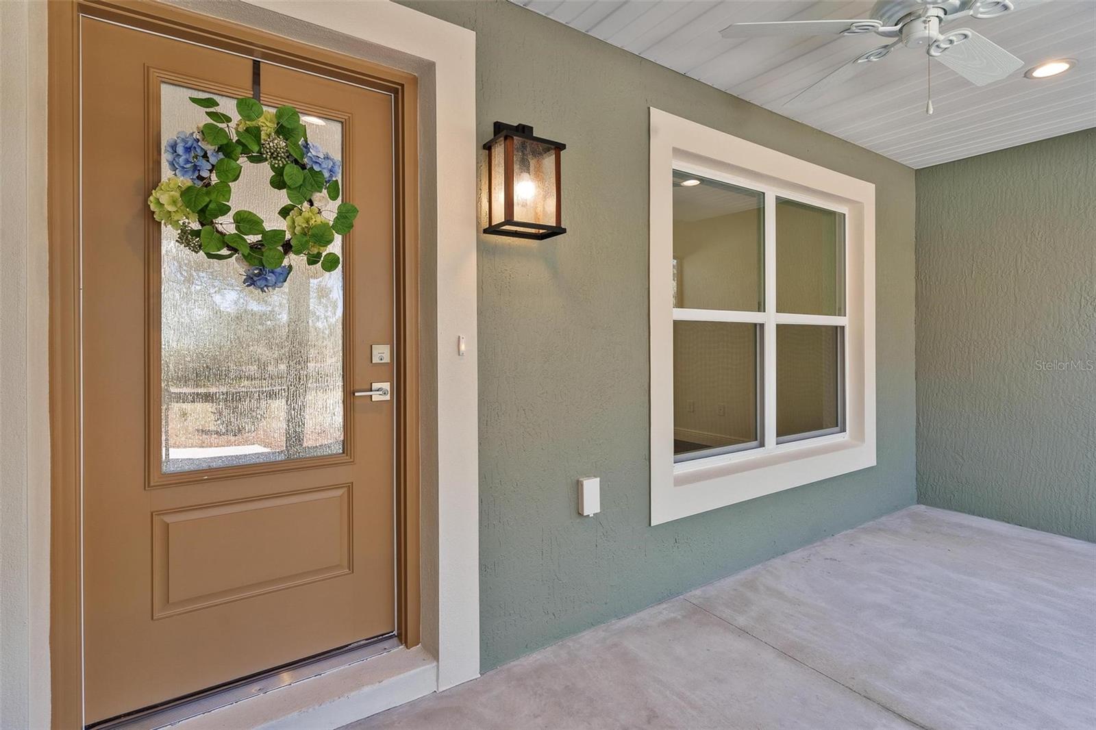 2011 EDGEWOOD AVE, LEESBURG, FL, 34748